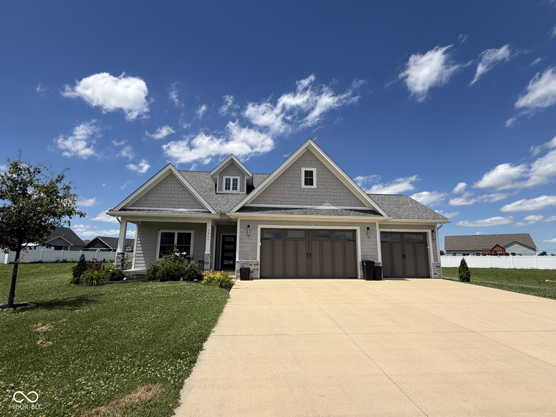 6804 Sunflower Court — photo