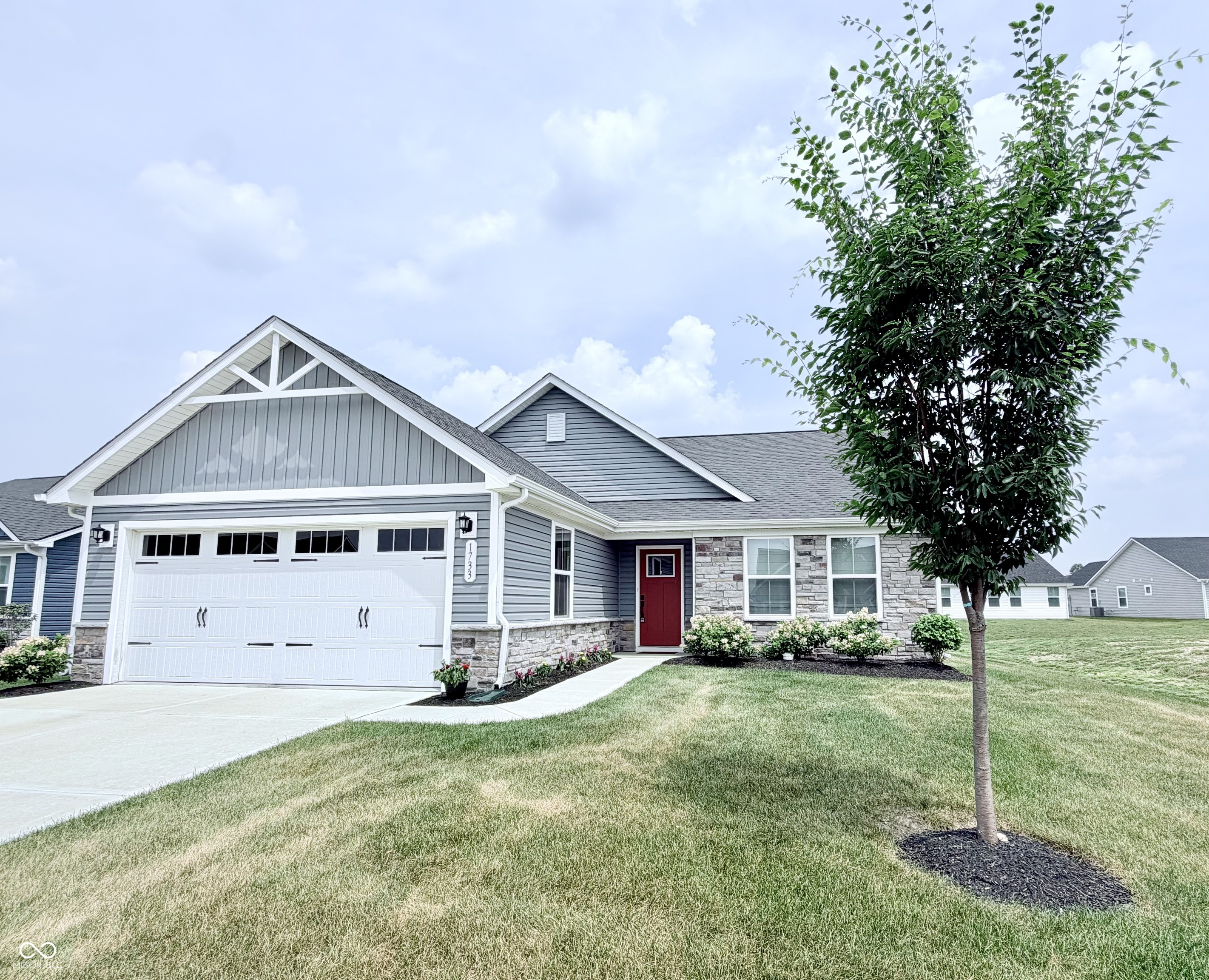 1733 River Birch Drive — photo