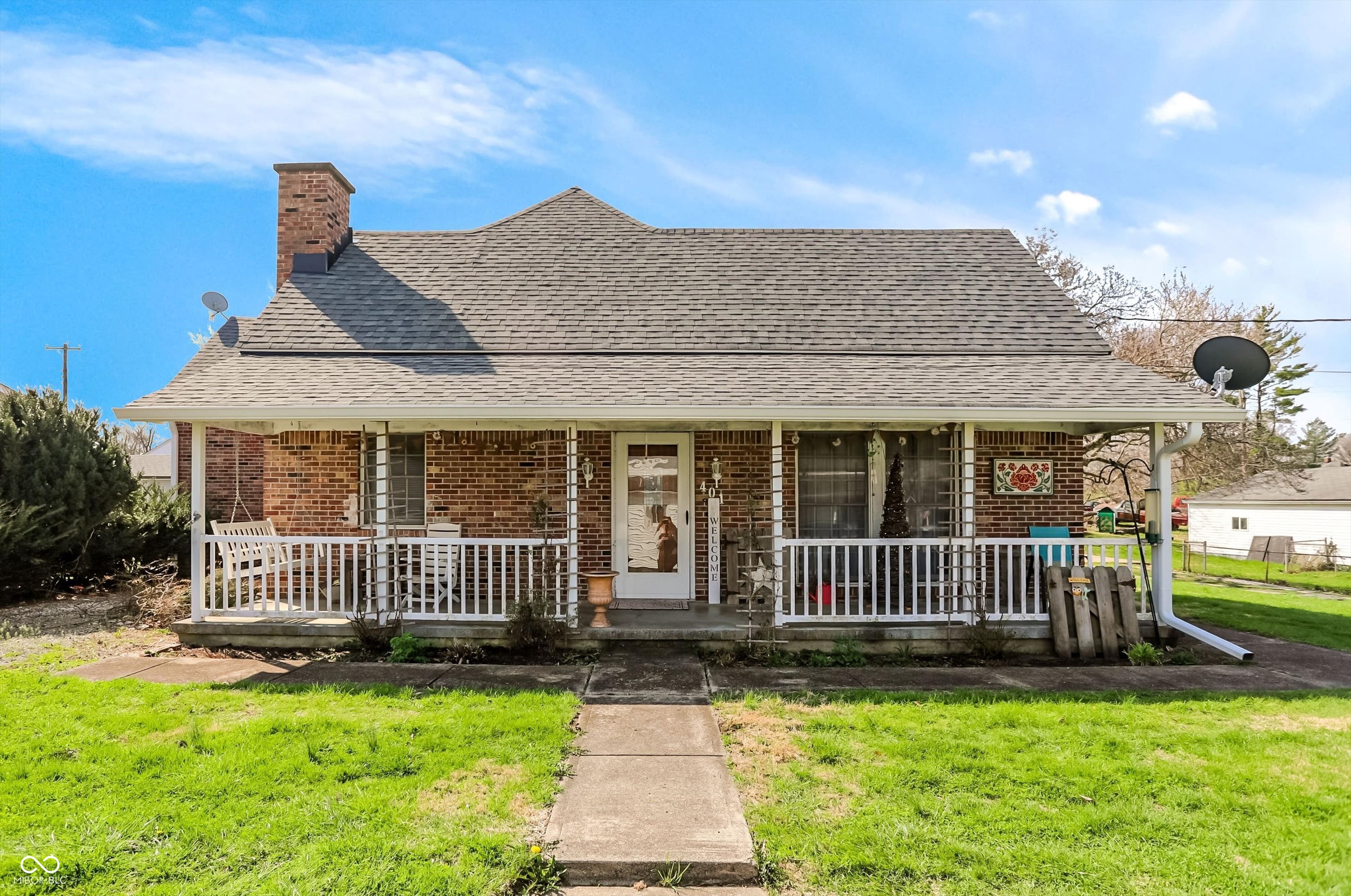 401 E Pearl Street — photo