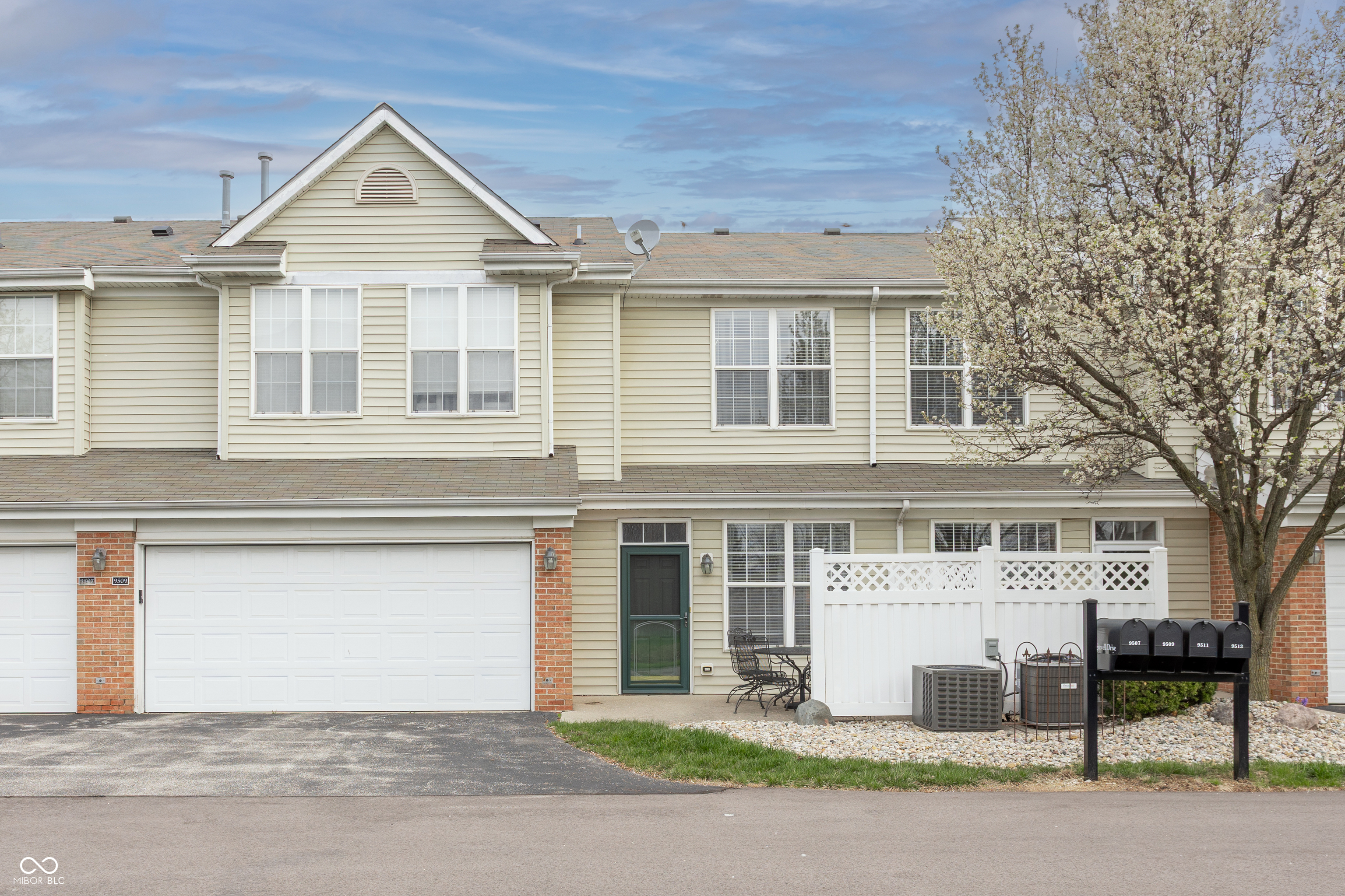 9509 Brightwell Drive — photo
