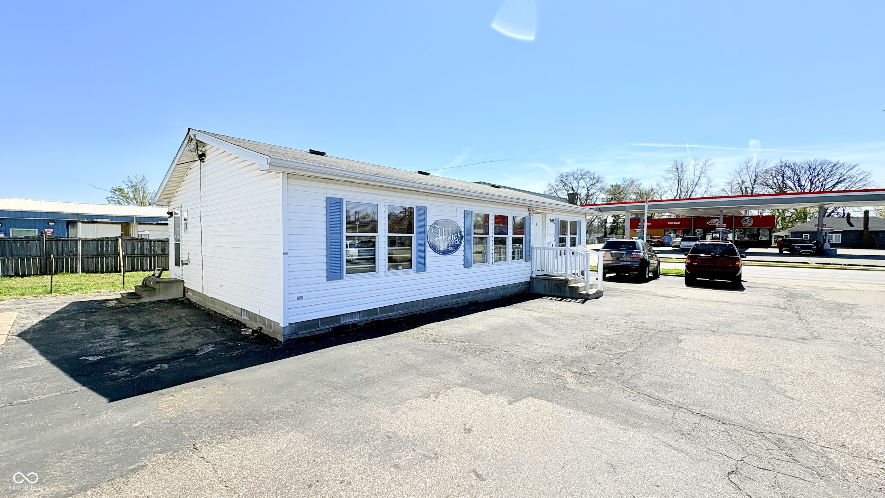1310 Poplar Street — photo