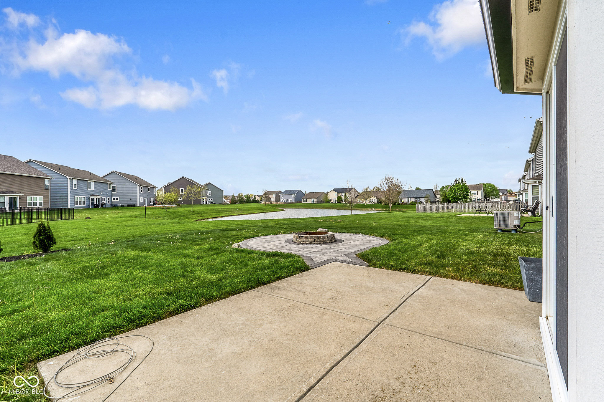 5571 W Woodhaven Drive — photo