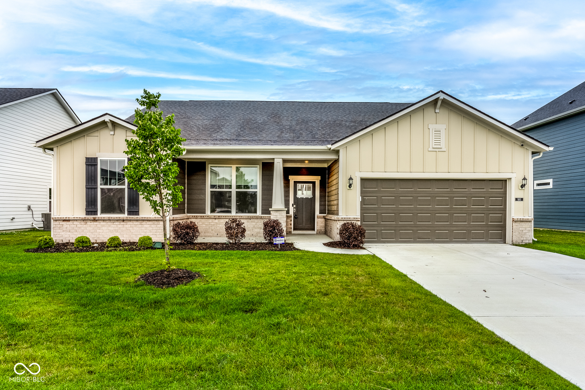 910 Jordan Court — photo