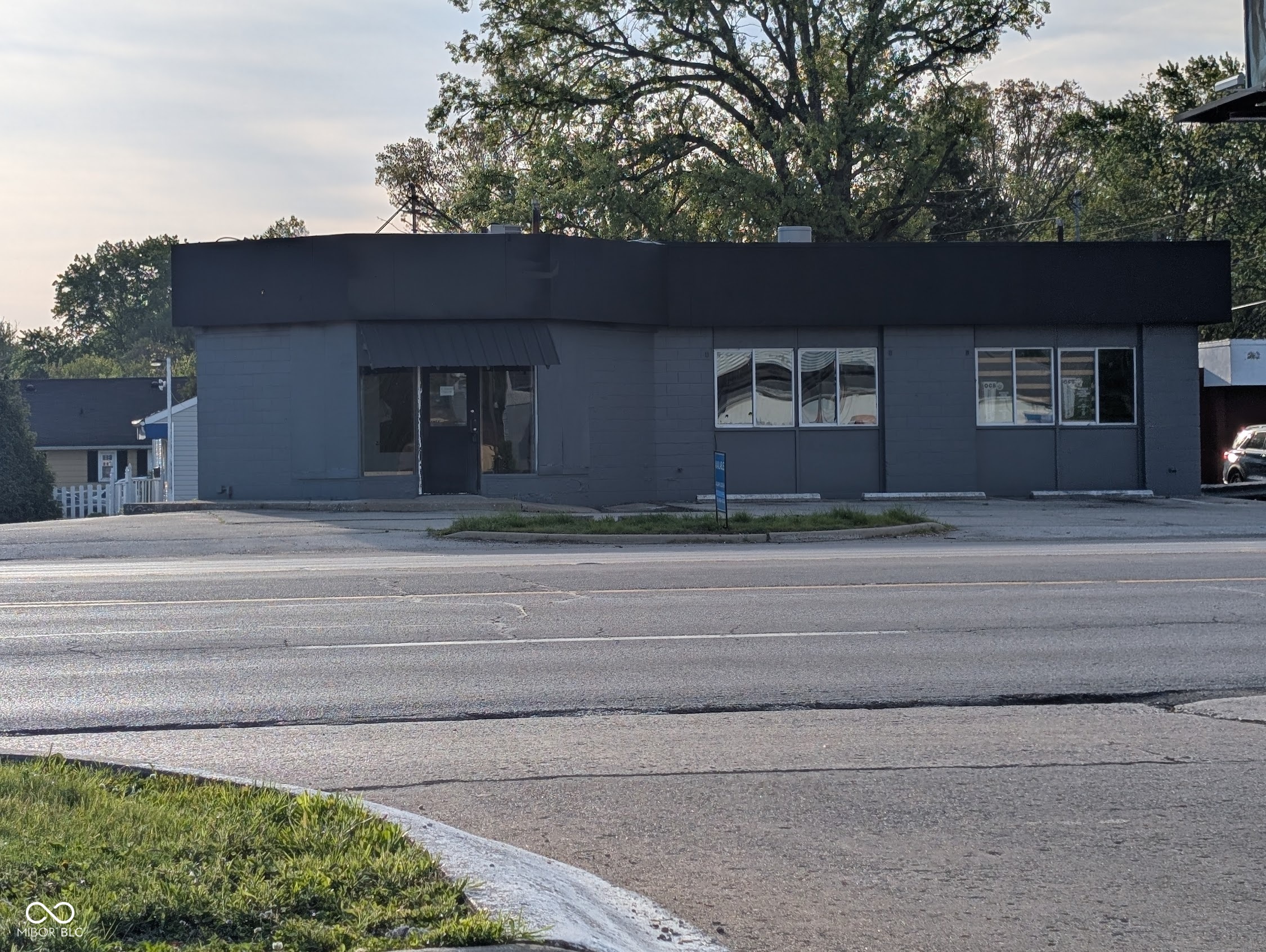 524 S Scatterfield Road — photo
