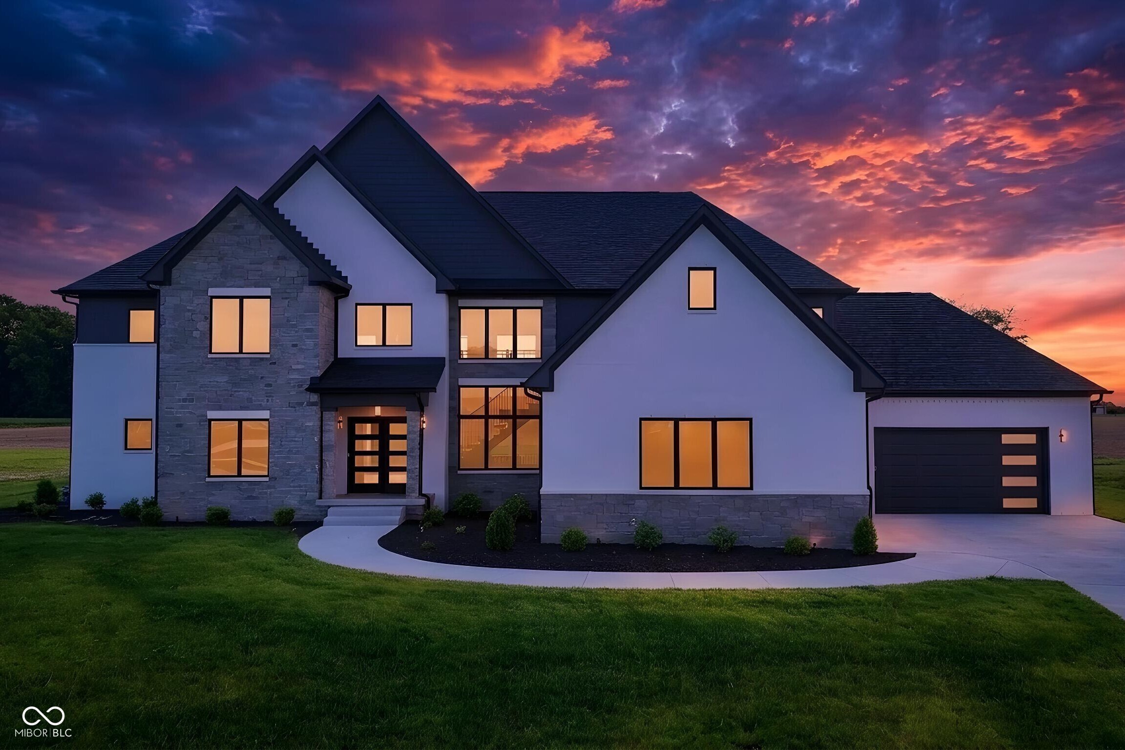 3874 Chapel Hill Court — photo