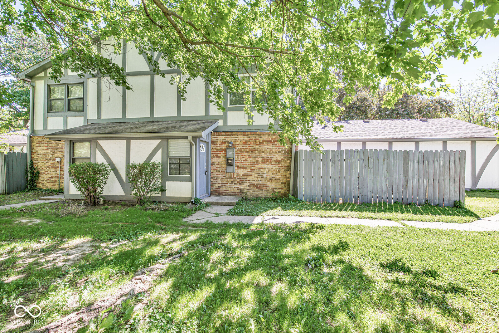 9848 Haven Court — photo