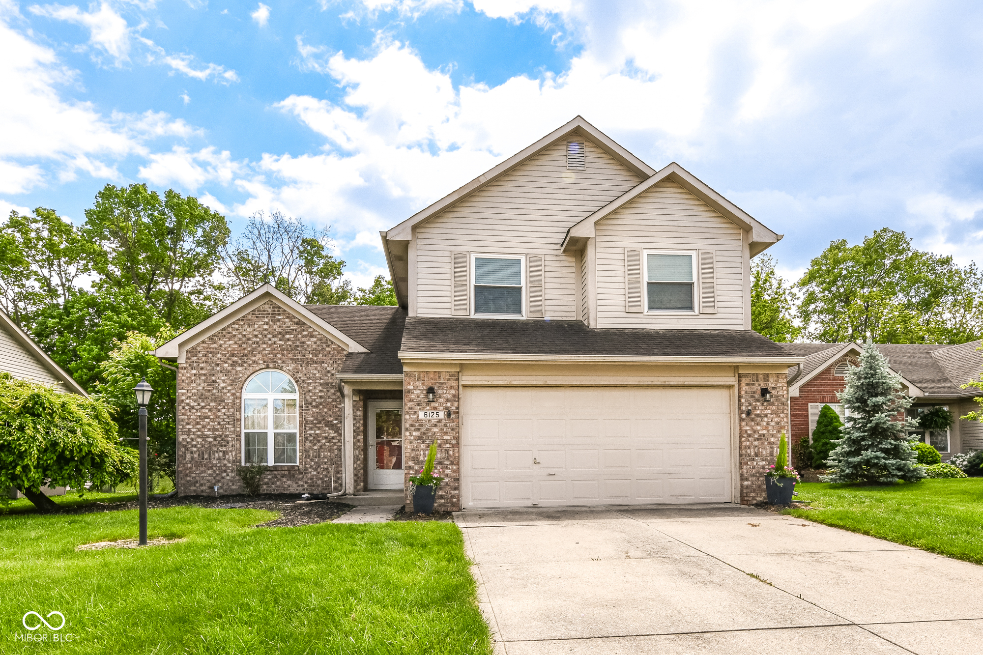6125 Woodmill Drive — photo