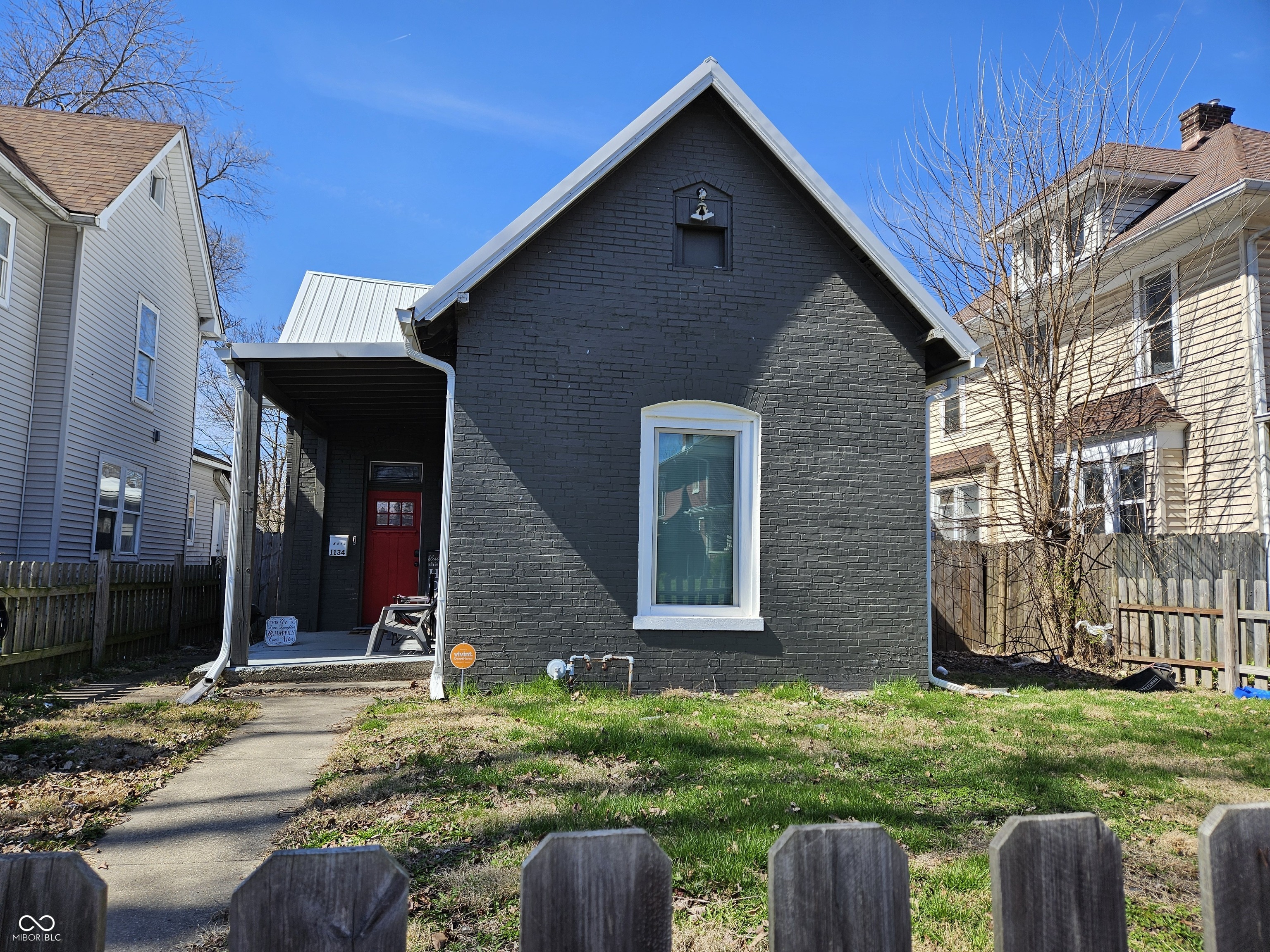 1134 N Oxford Street — photo