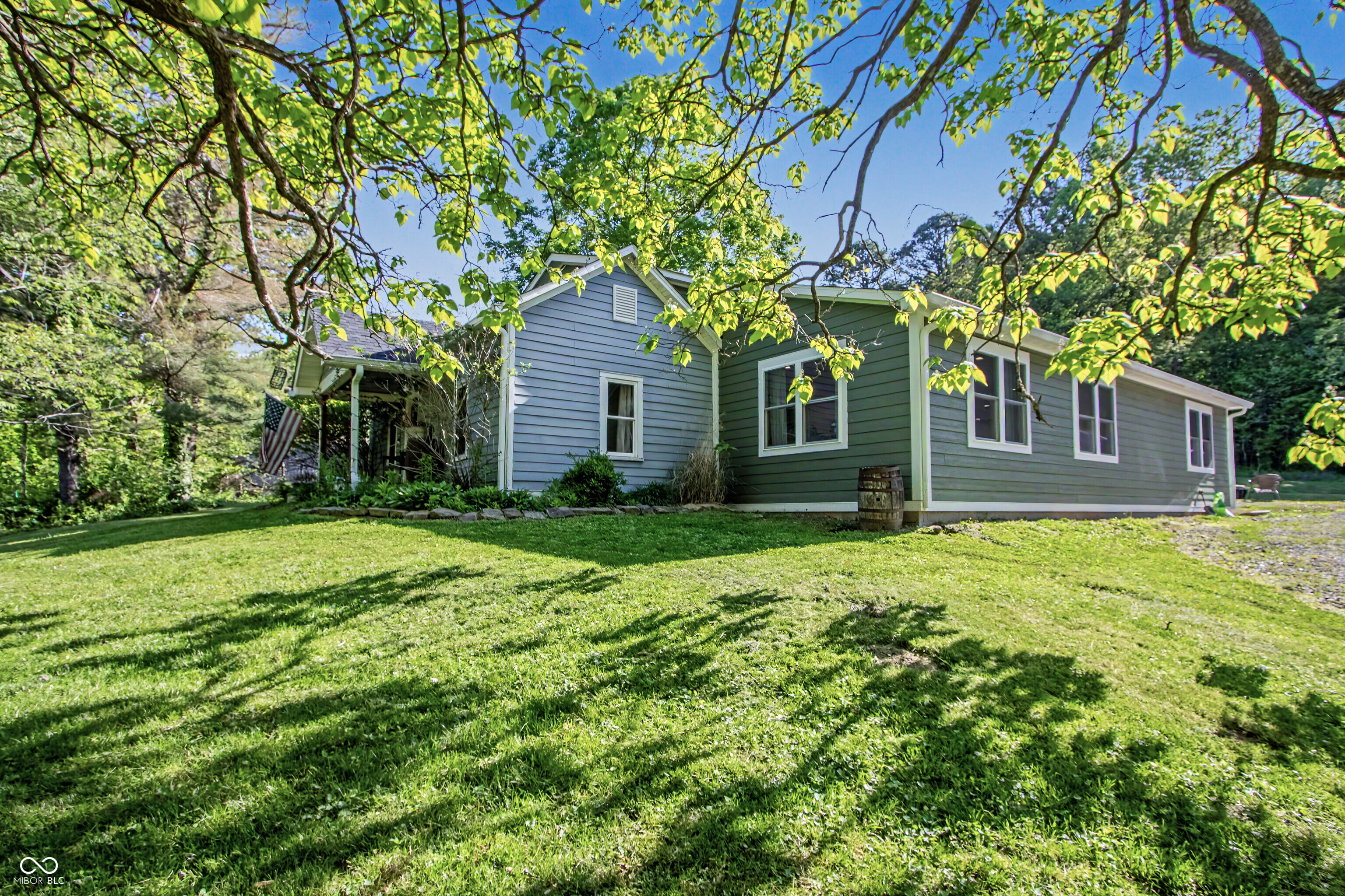 8563 N Lick Creek Road — photo