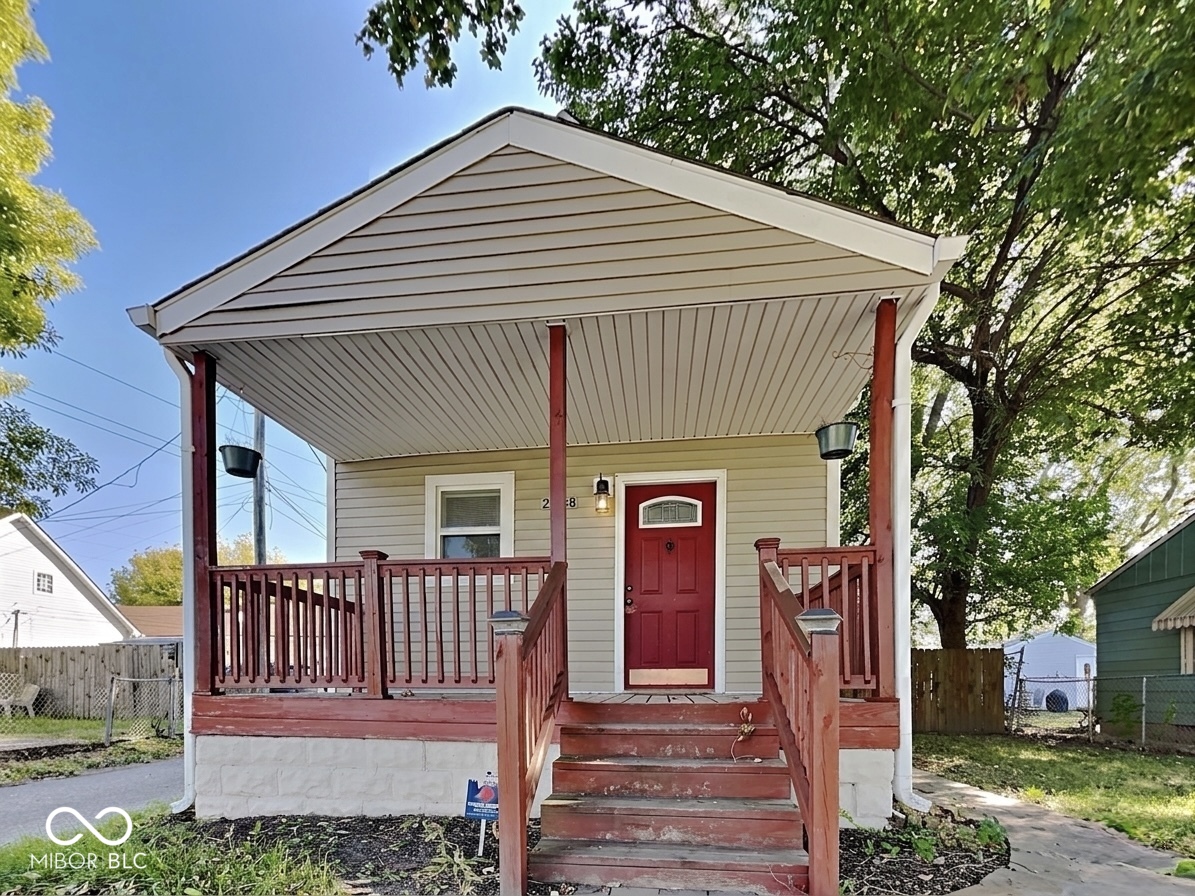 219 S Walcott Street — photo