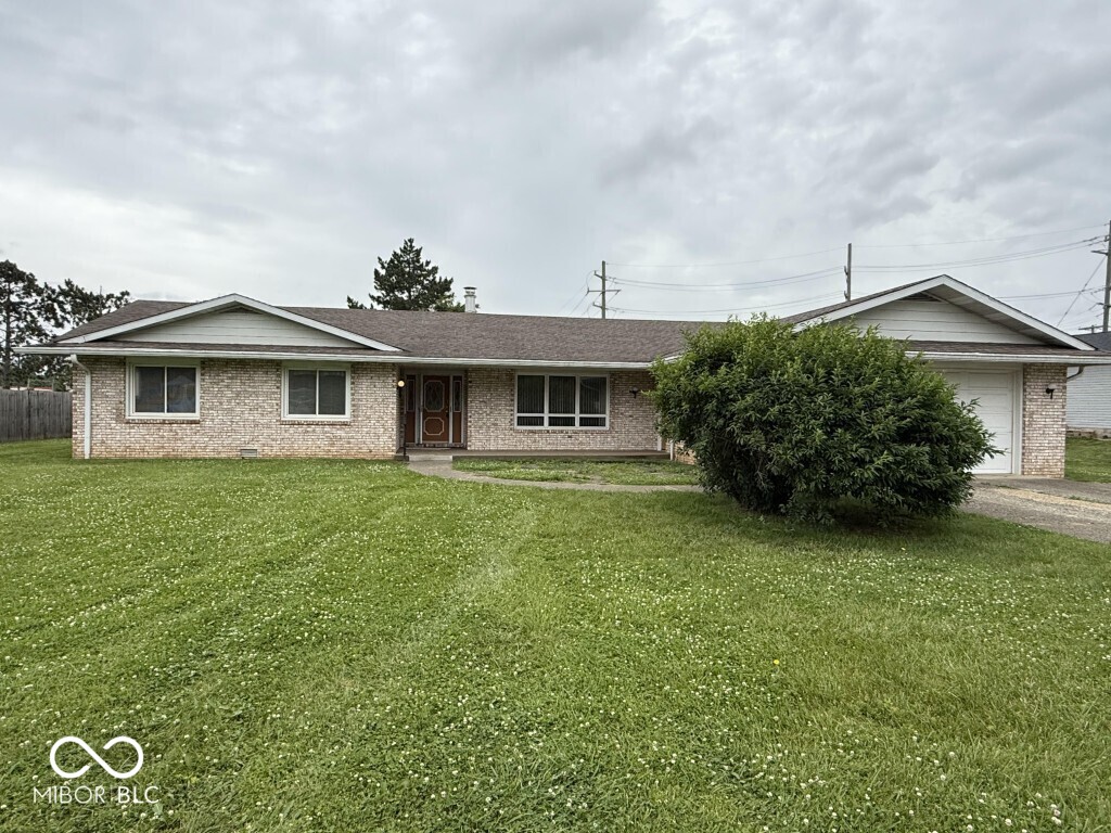 1605 Cedar Drive — photo