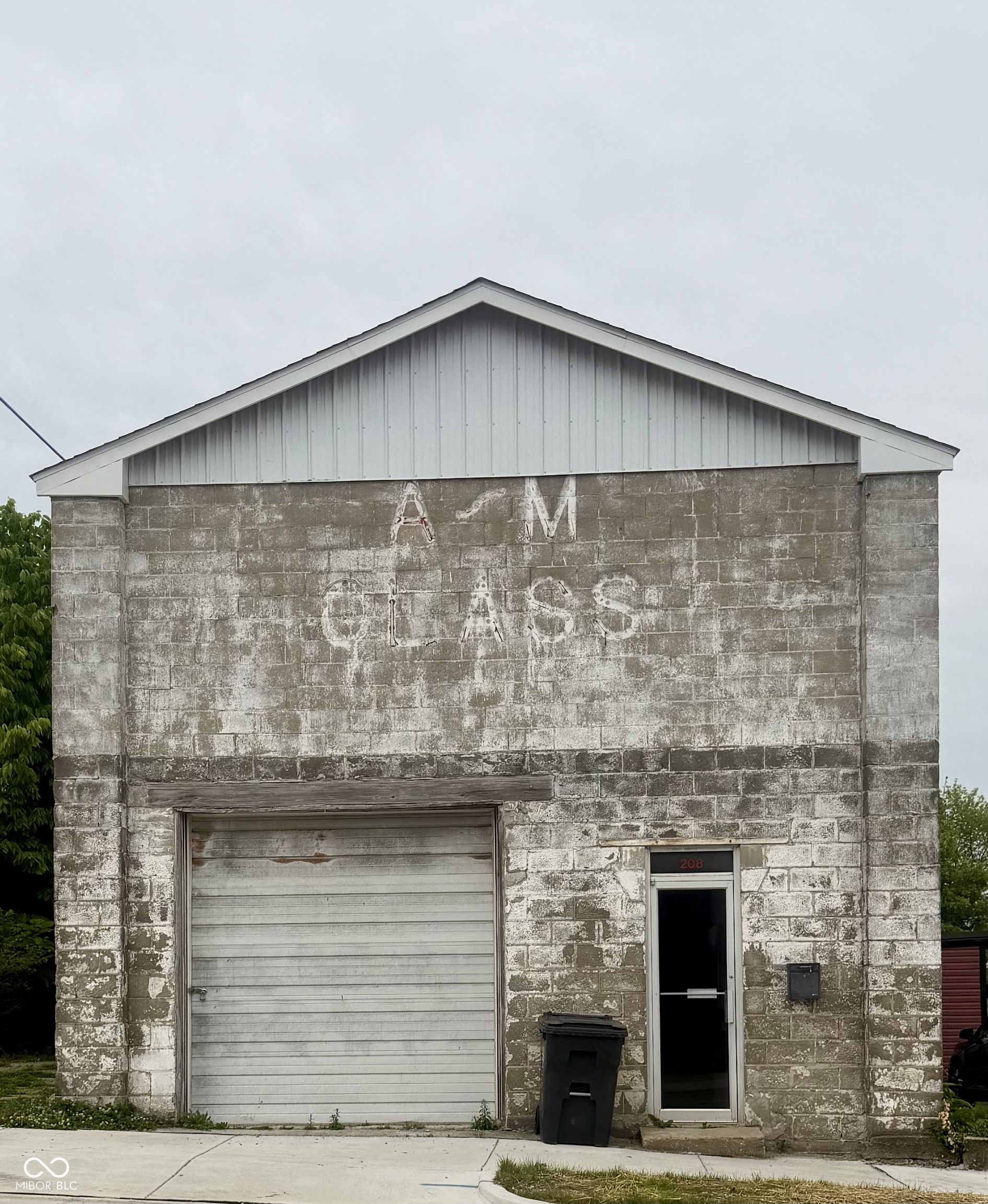208 N Jackson Street — photo