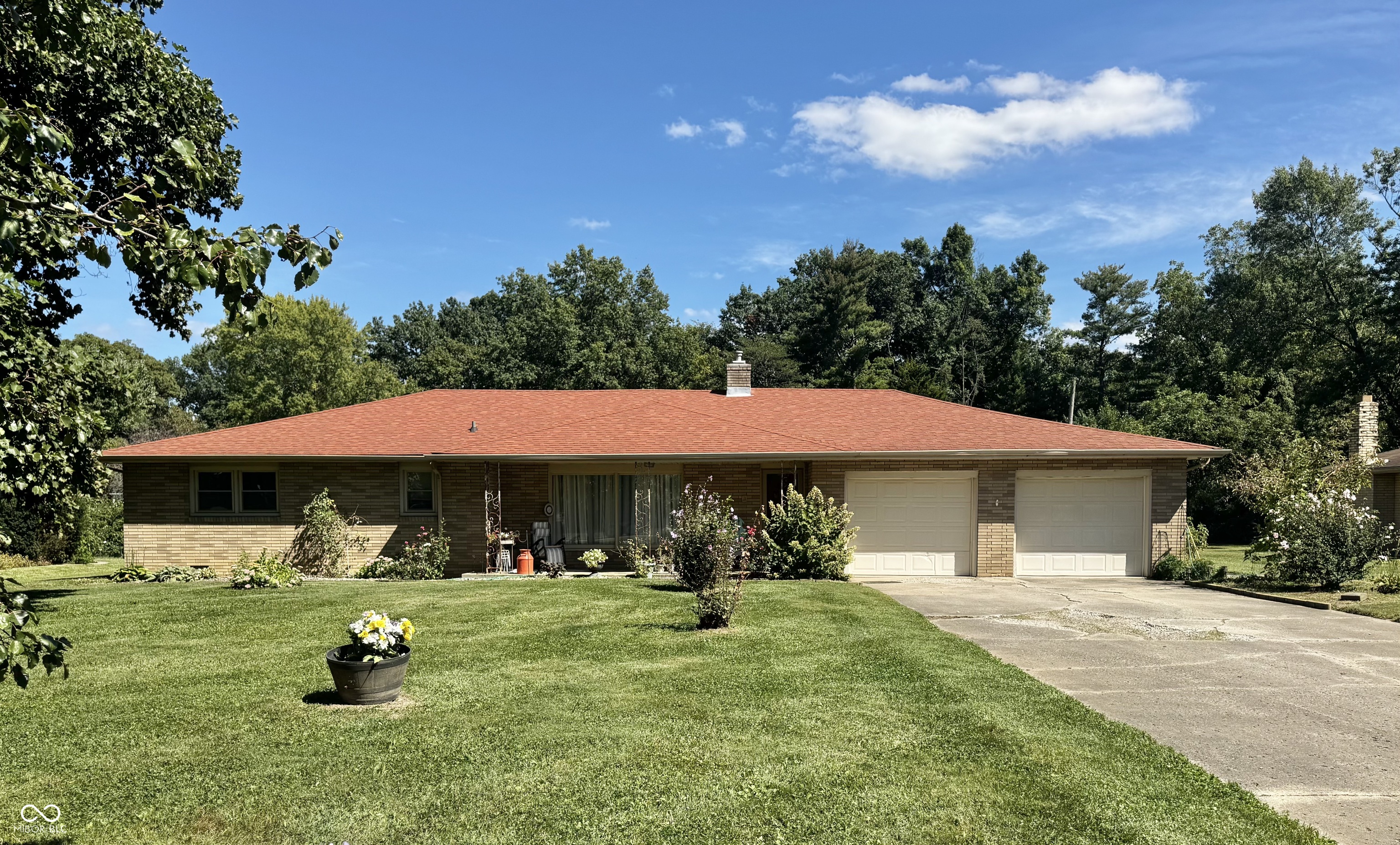 616 Vermillion Court — photo