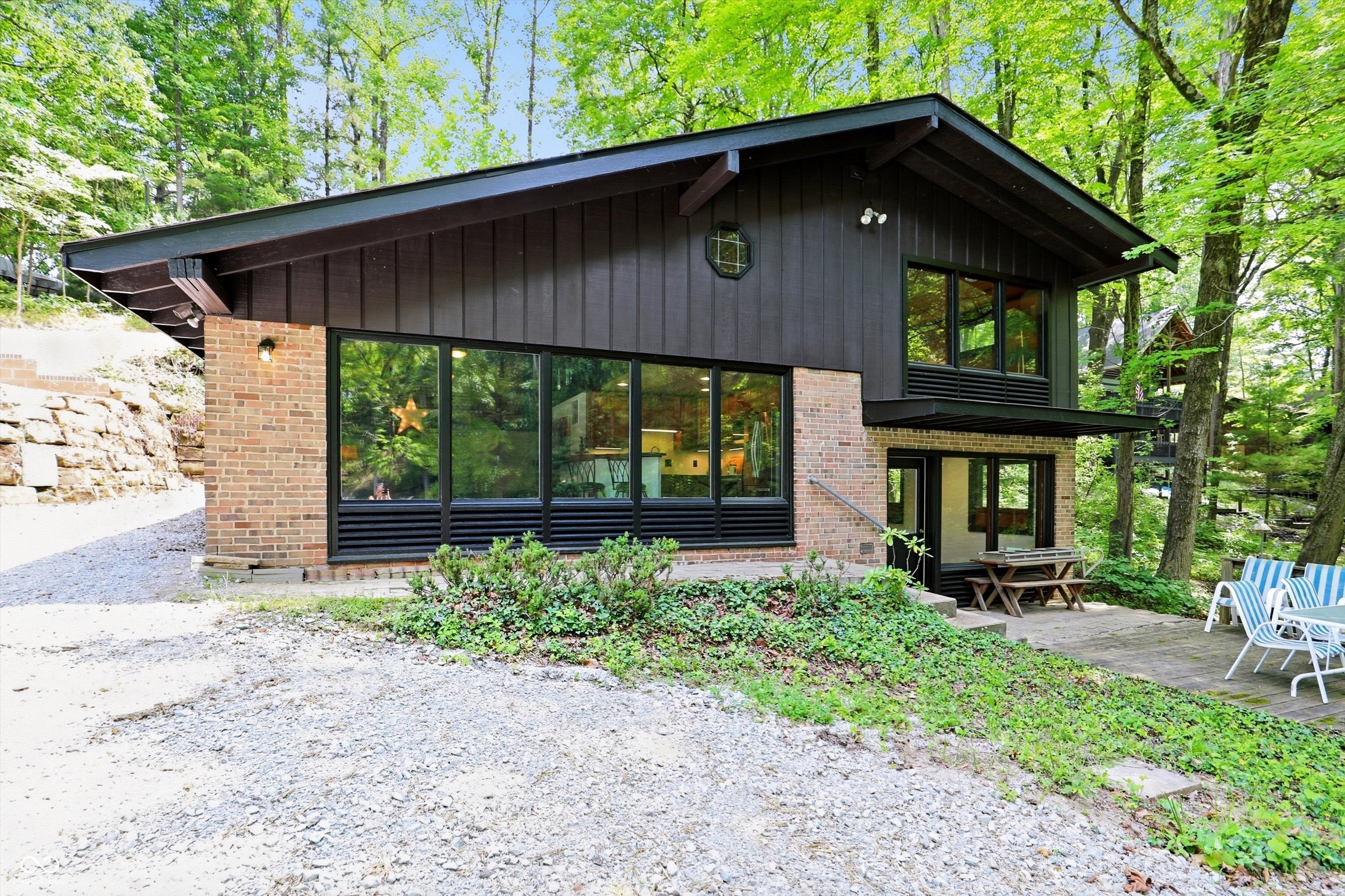 7310 Salmon Drive — photo