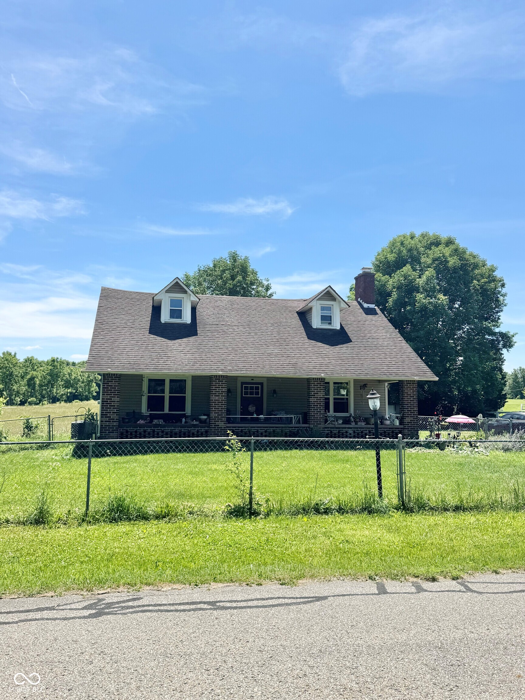 8607 Old State Road 350 — photo