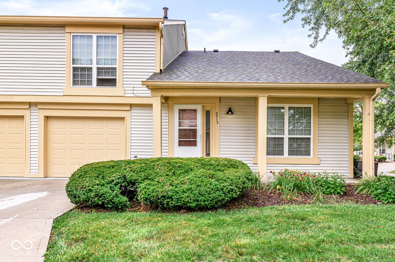 2513 Chaseway Court — photo
