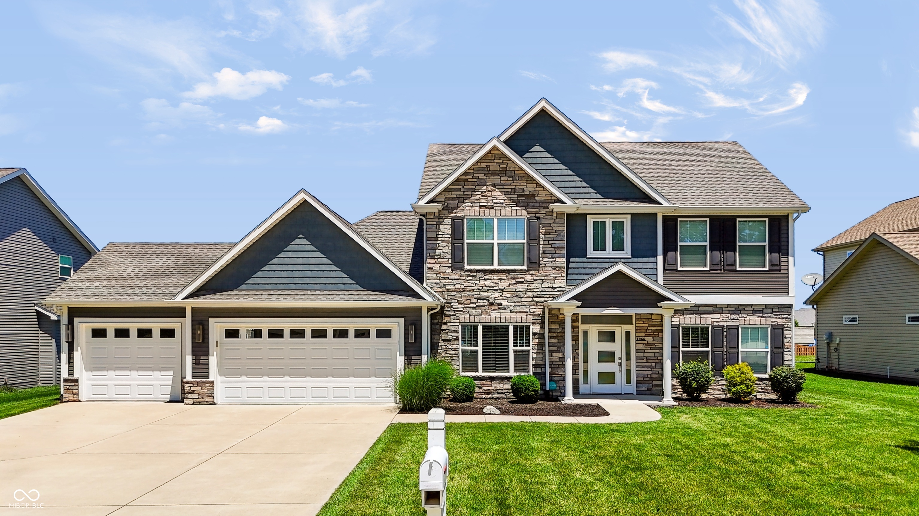 1066 Chesapeake Pointe Drive — photo