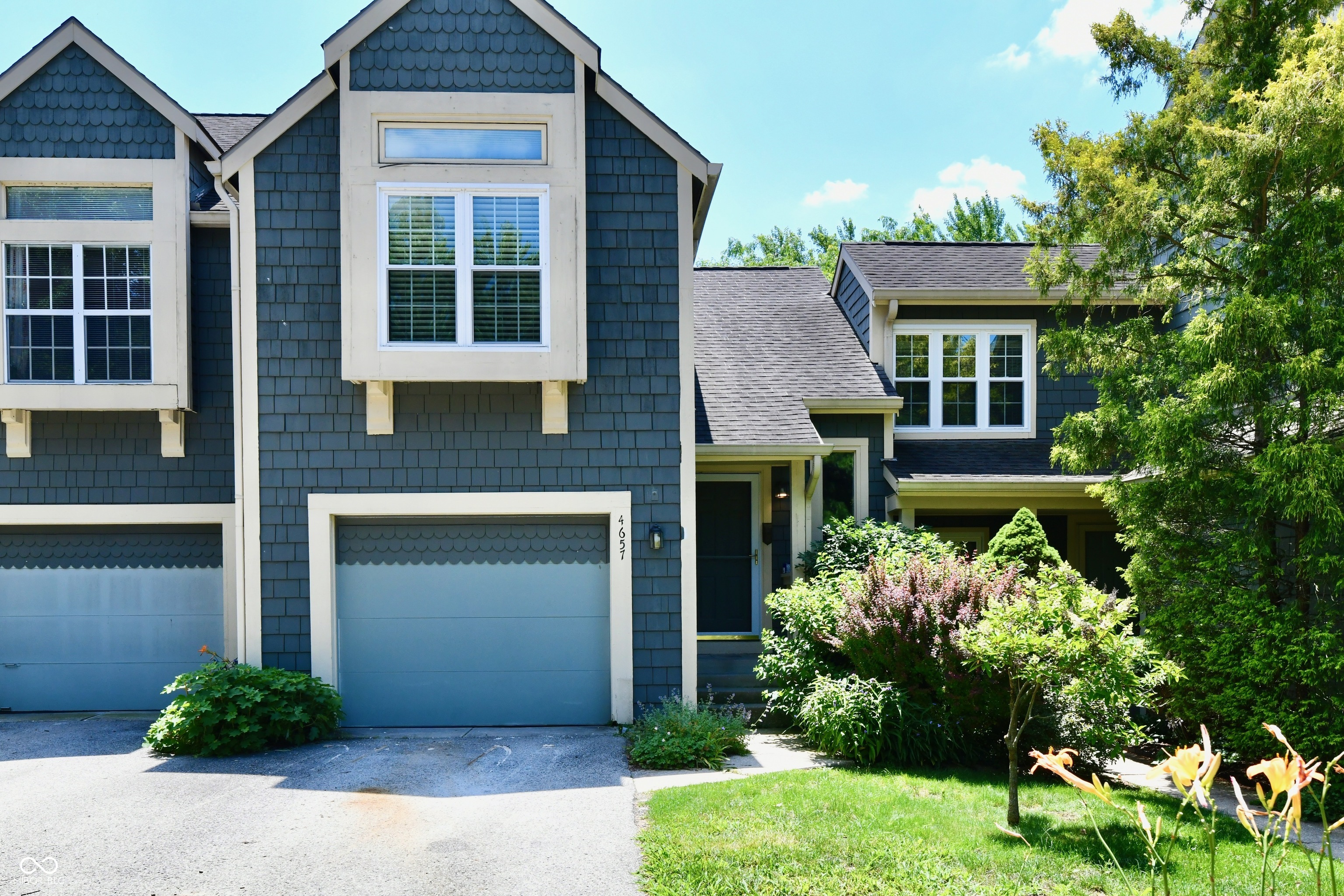 4657 Chatterton Circle — photo