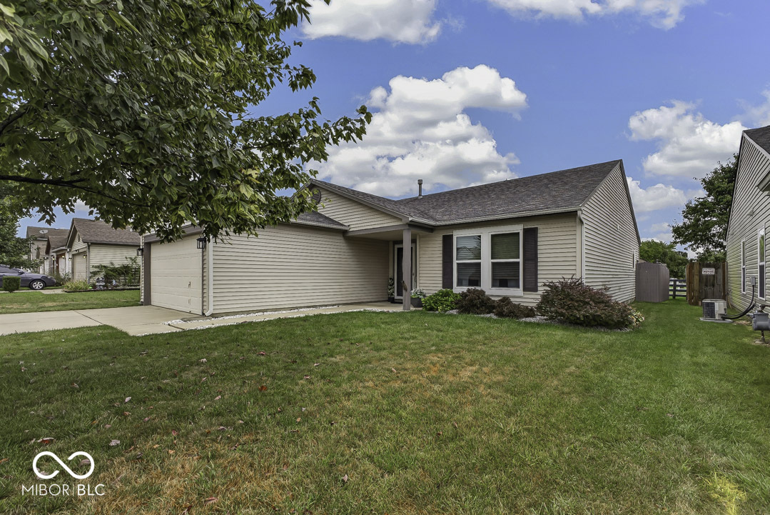 3335 Summer Breeze Lane — photo