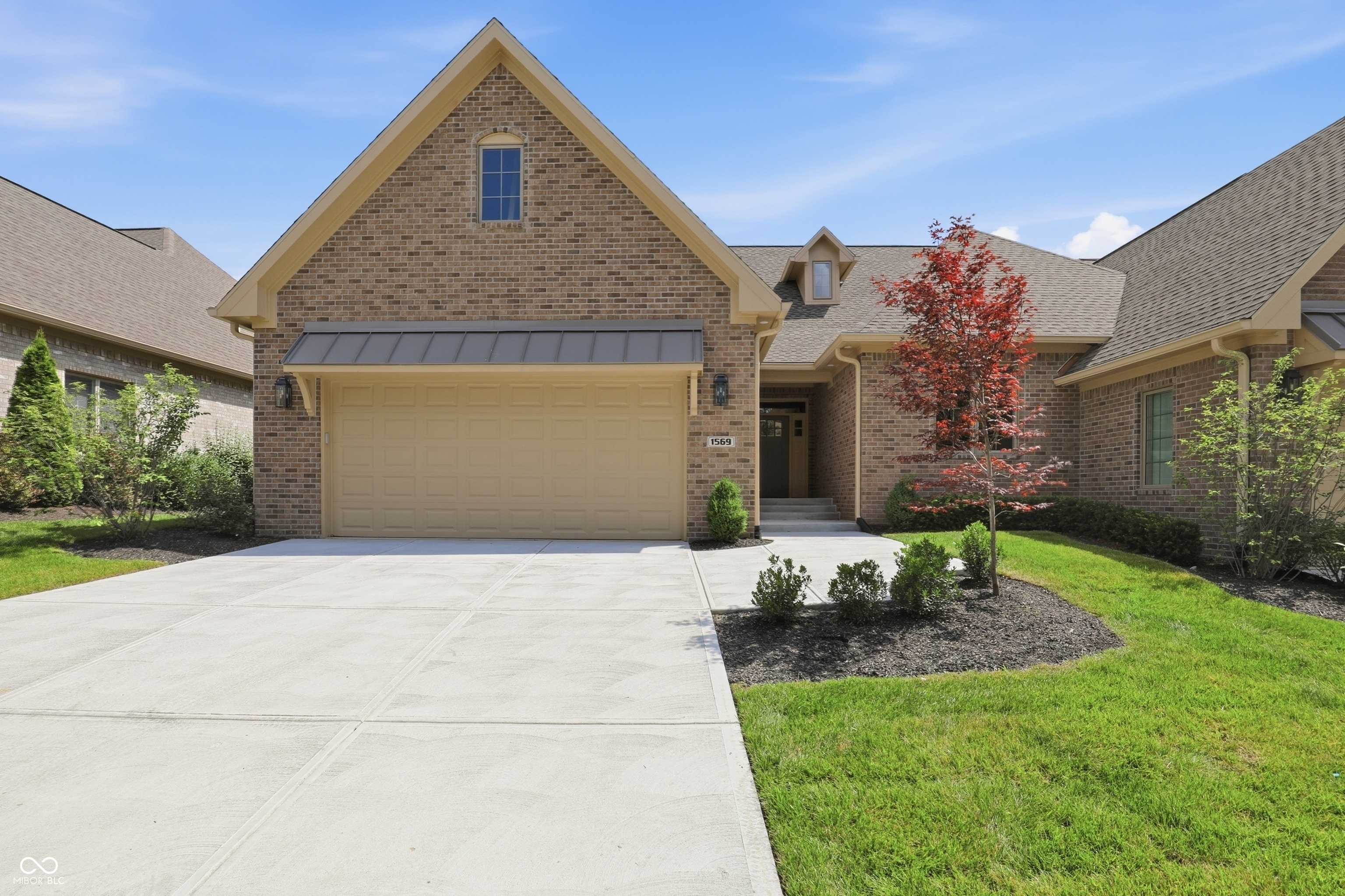 1569 Ashwood Court — photo
