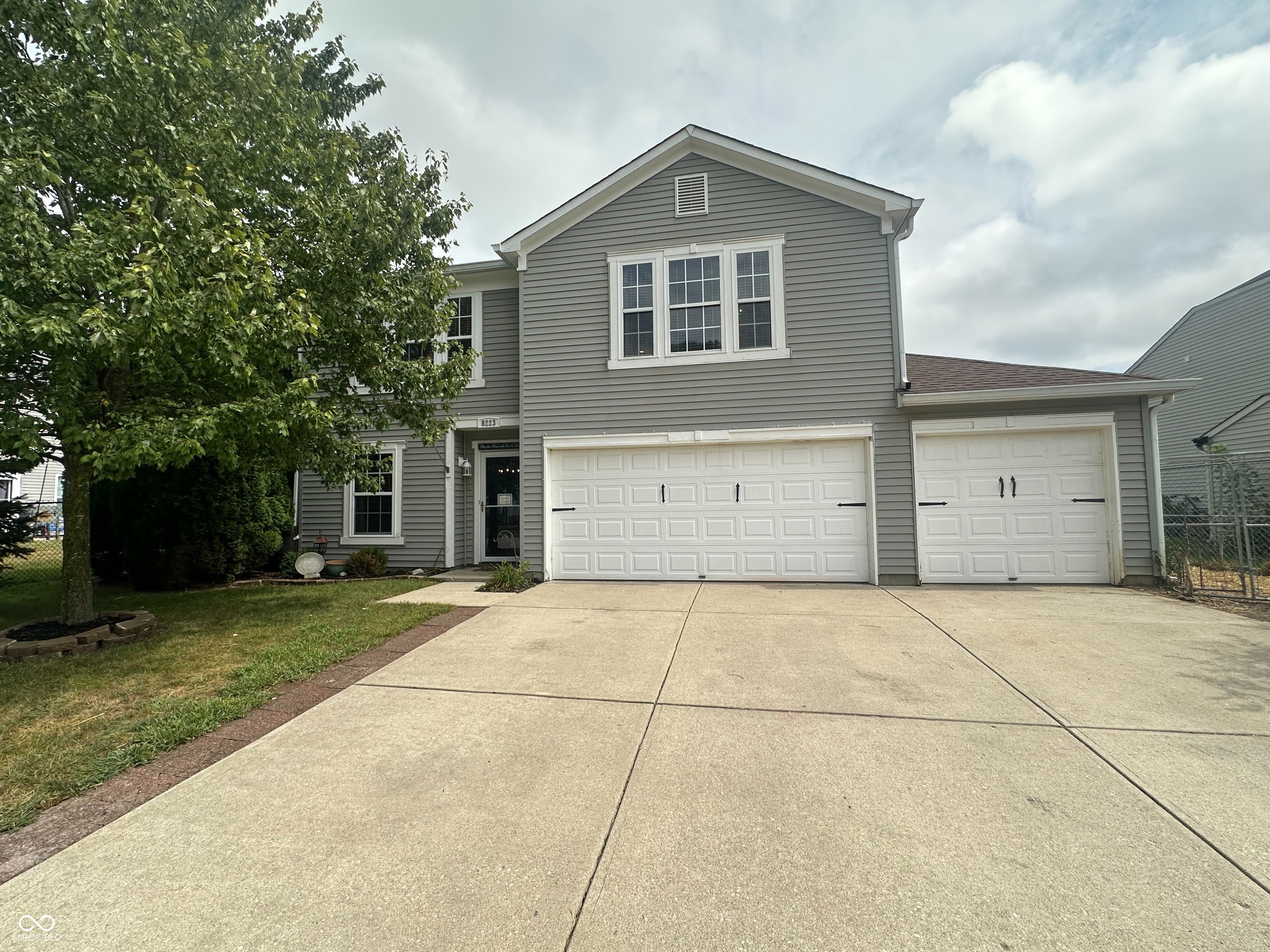 8223 Retreat Lane — photo