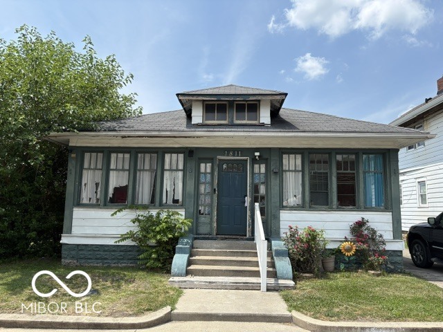 1811 Main Street — photo