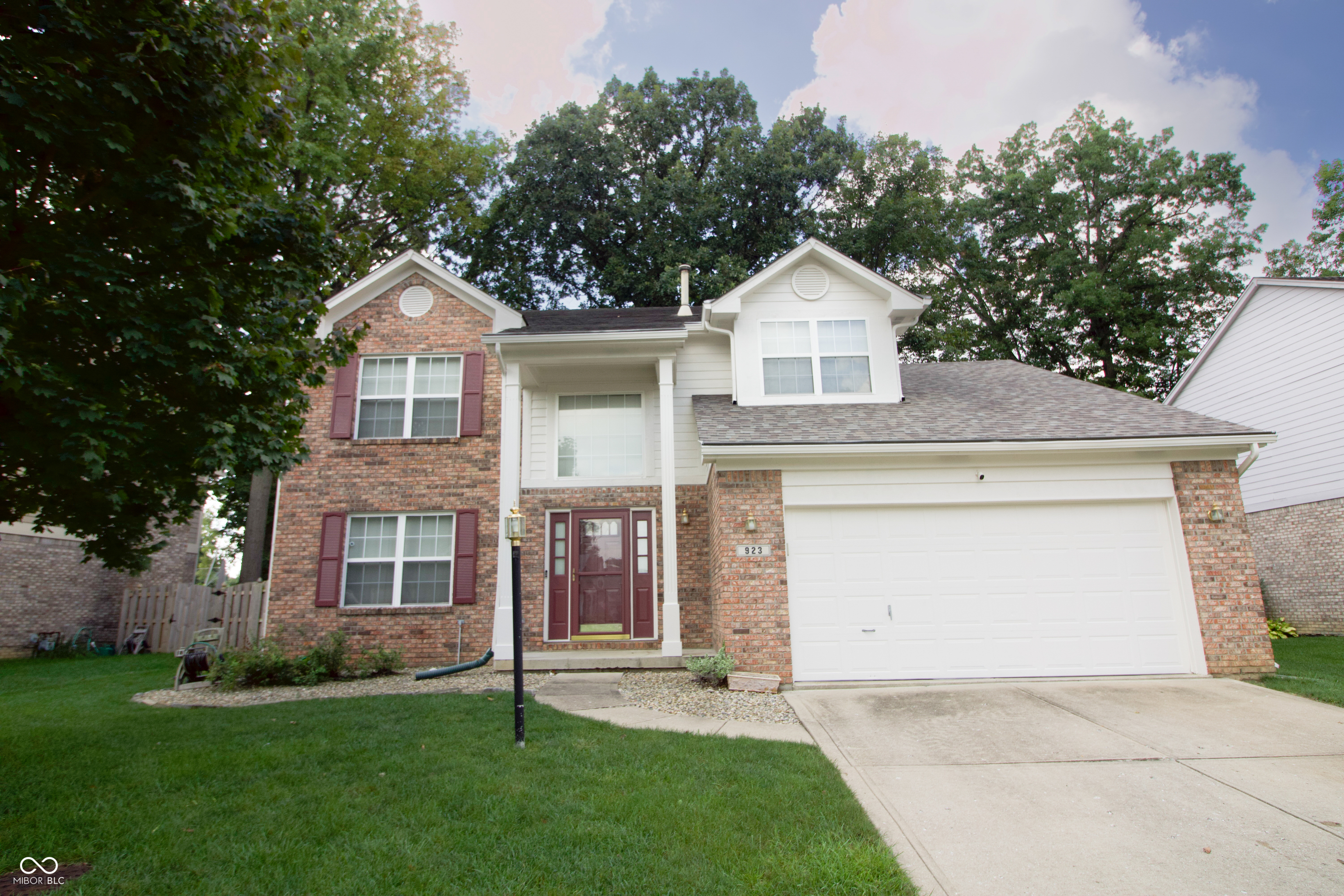 923 Stave Oak Drive — photo
