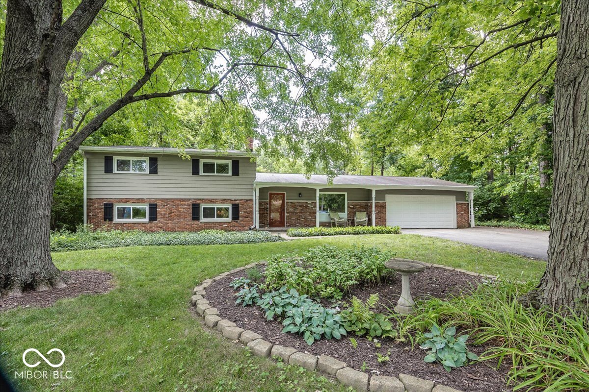 9317 Sherwood Lane — photo