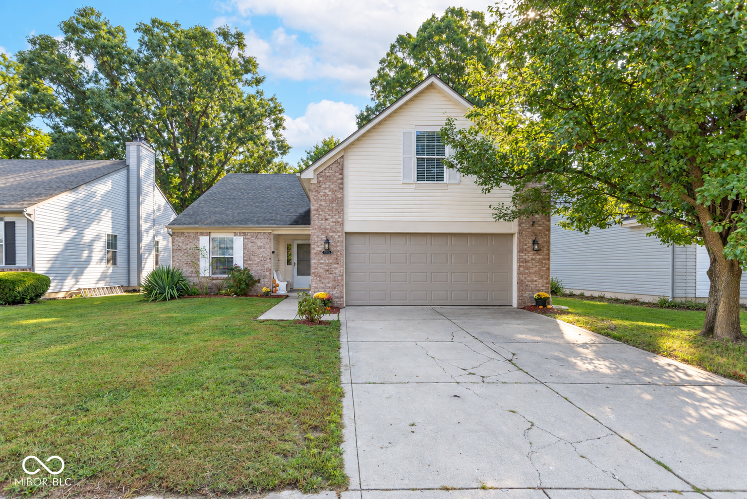 5805 Decatur Ridge Drive, Indianapolis, IN 46221