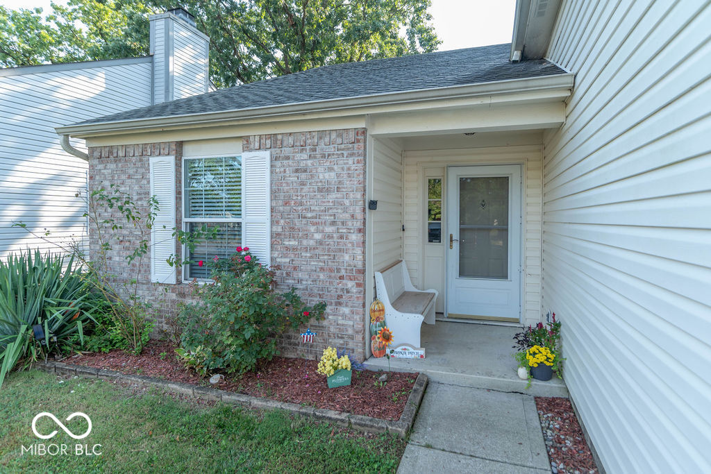 5805 Decatur Ridge Drive, Indianapolis, IN 46221 — photo 3