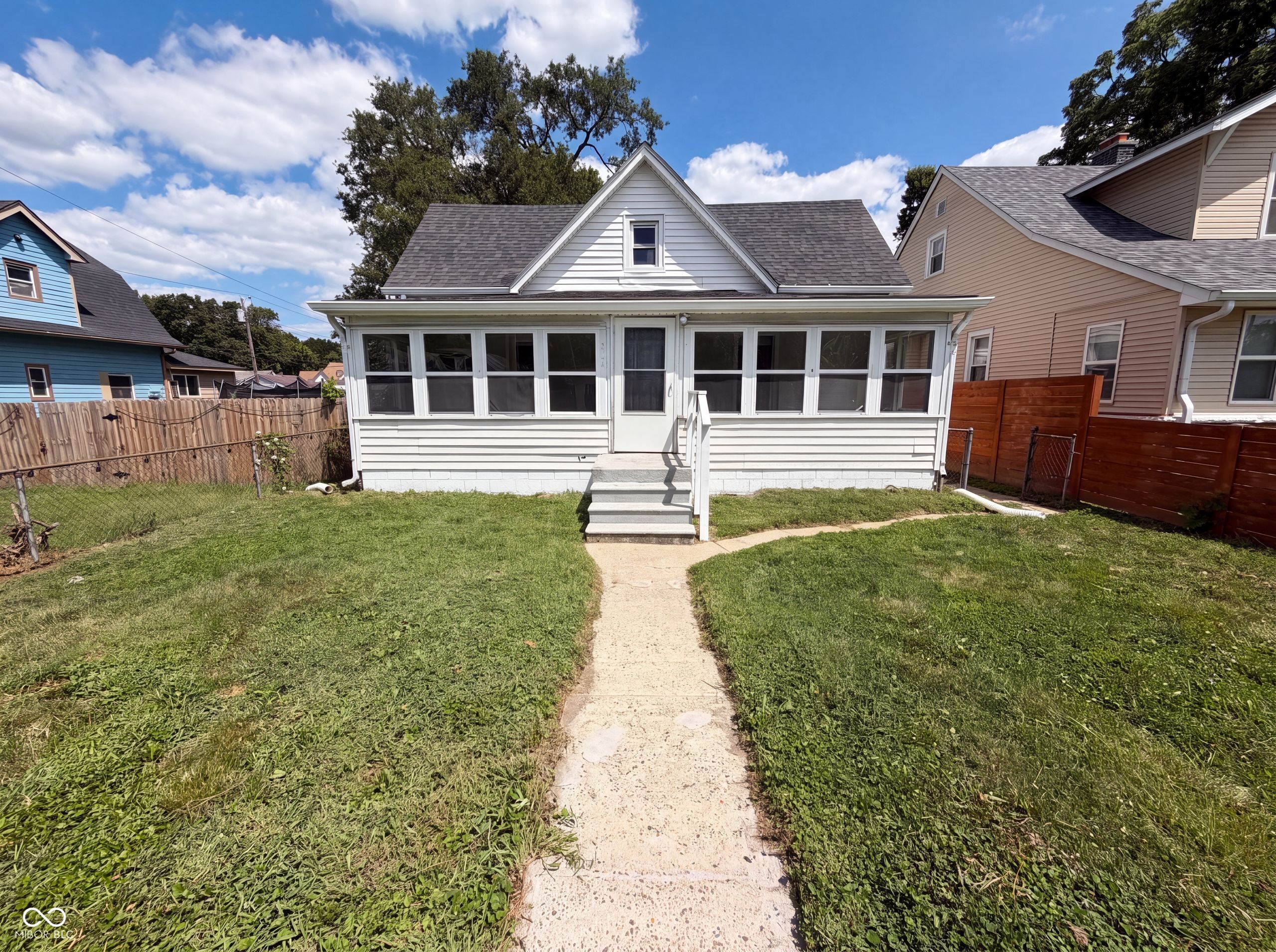 314 Bernard Avenue — photo