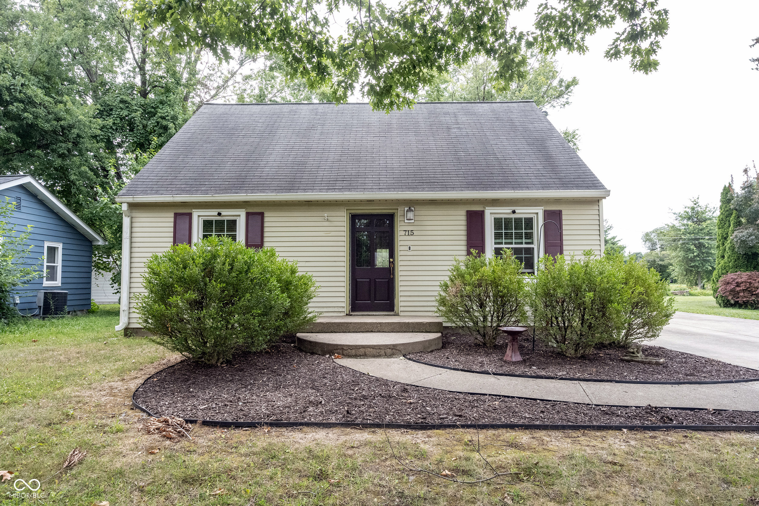 715 Homewood Drive — photo