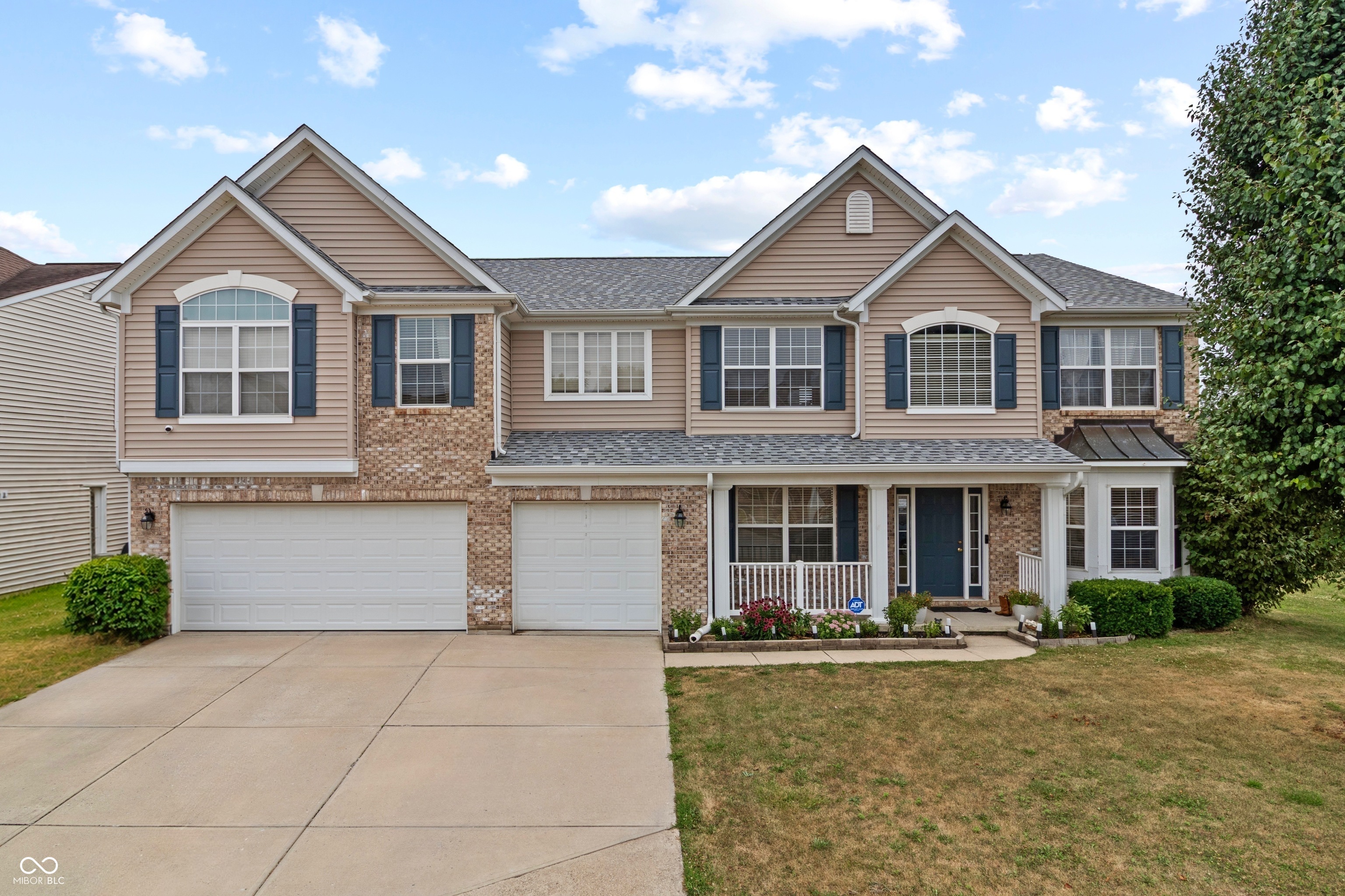 3650 Pickwick Circle — photo