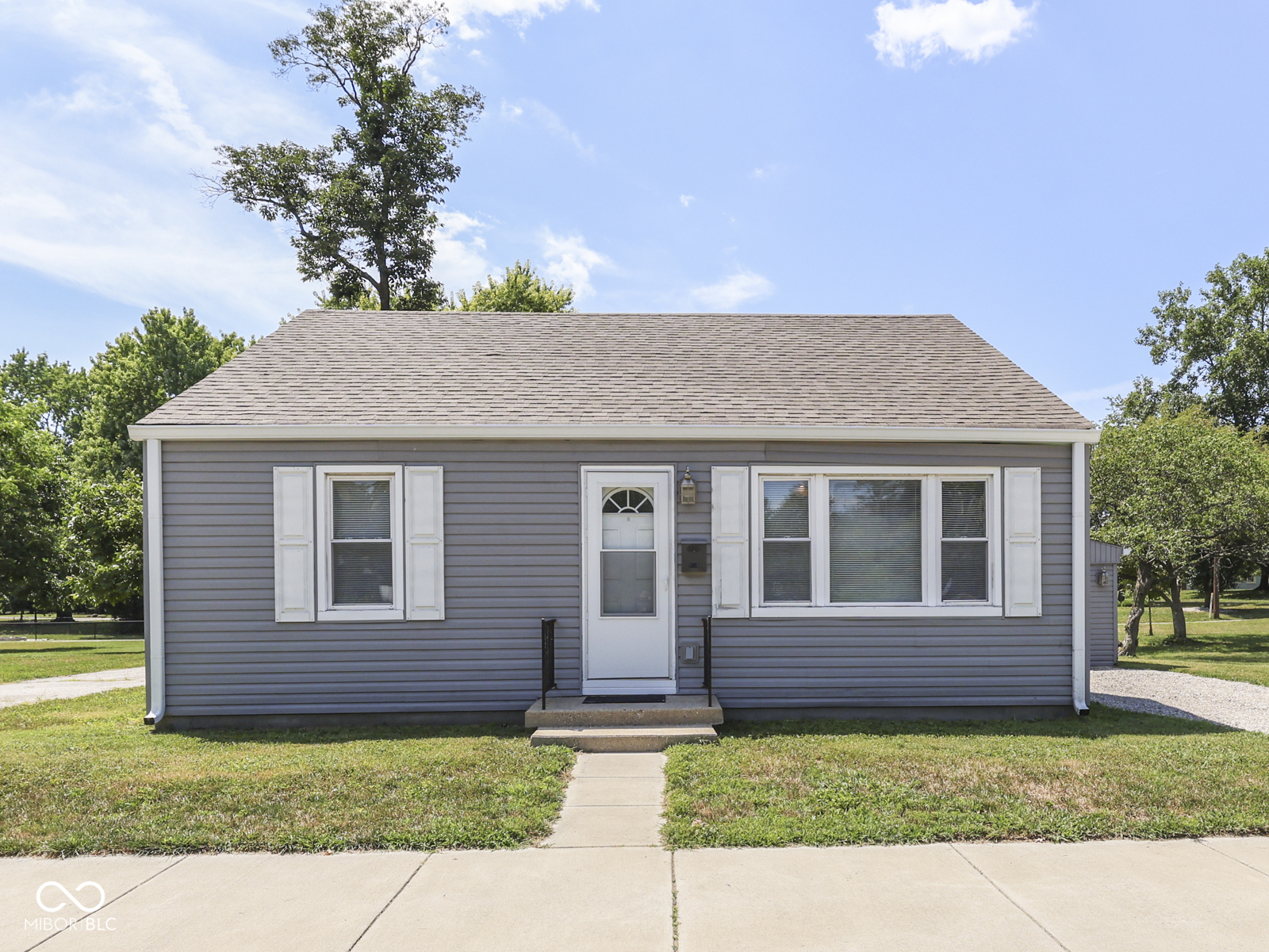 420 S Main Street — photo