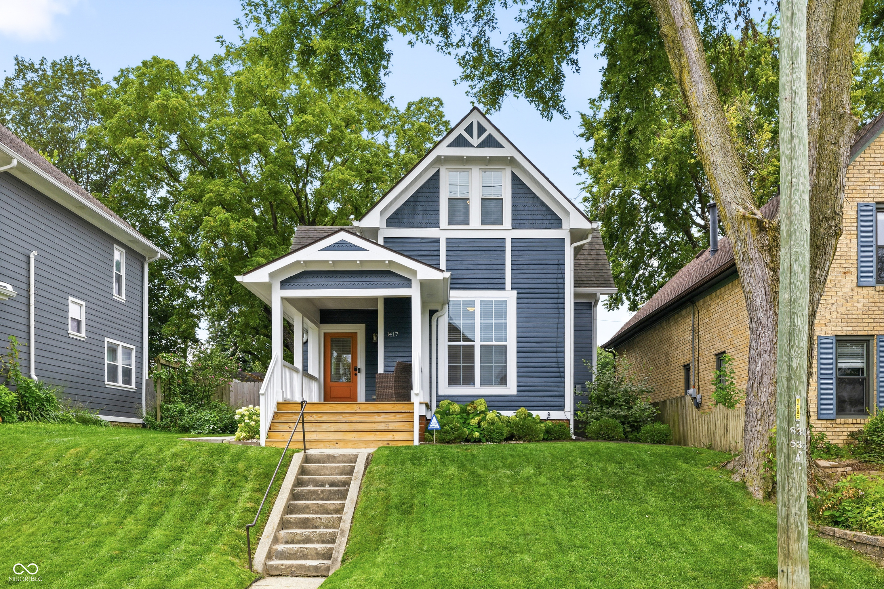 1417 E Vermont Street — photo