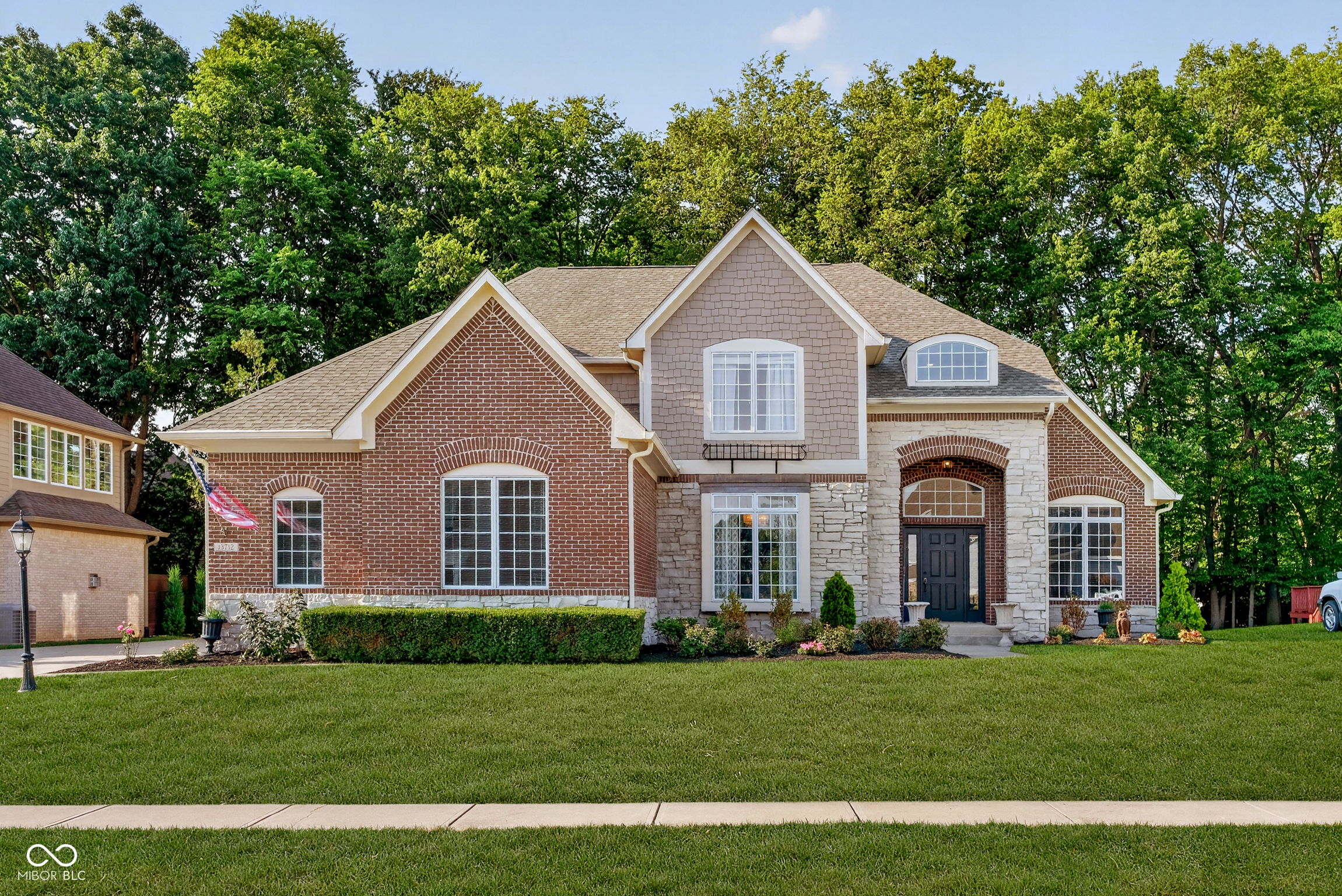 13712 Fairwood Drive — photo