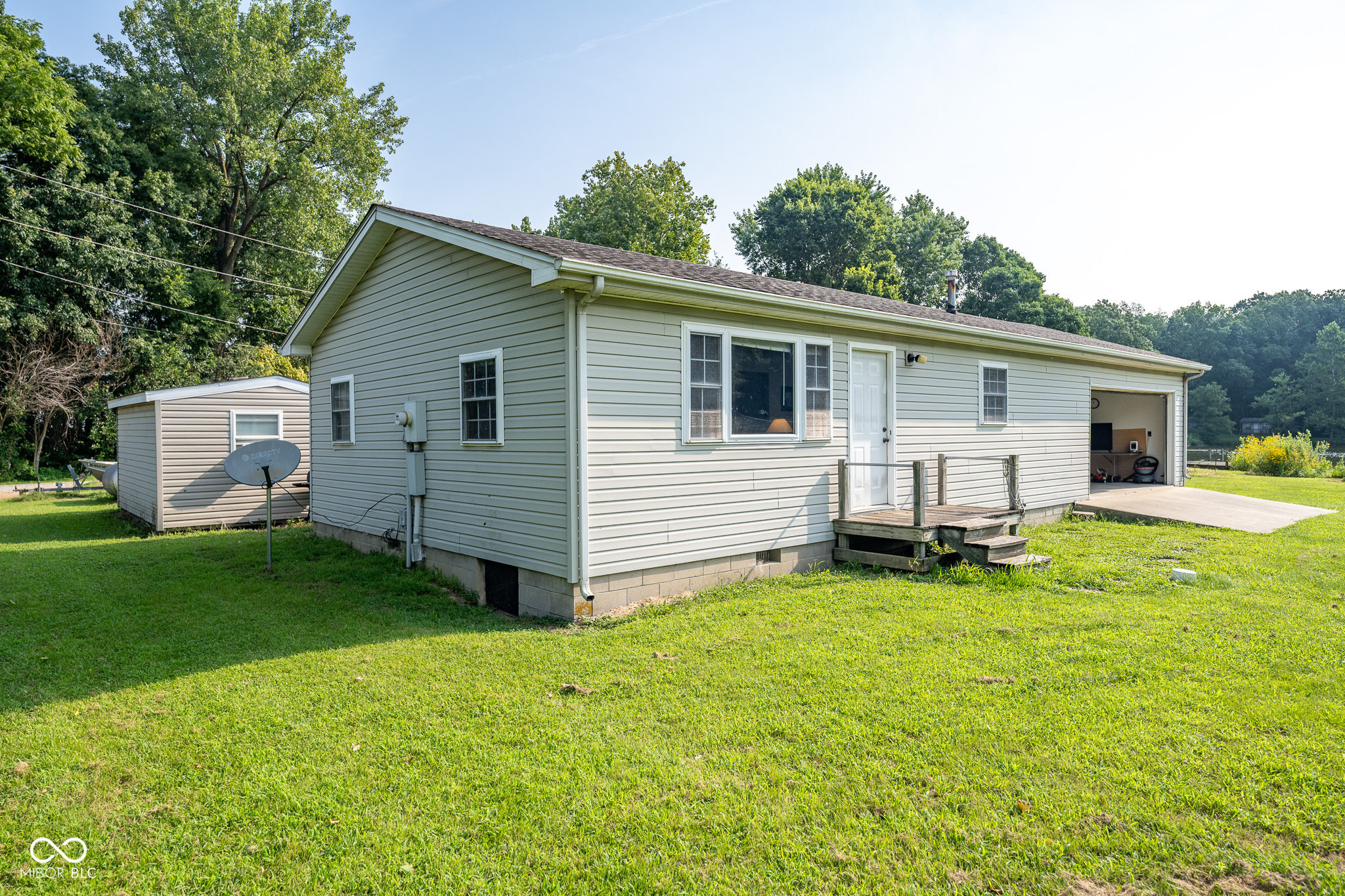 914 Vance Court — photo
