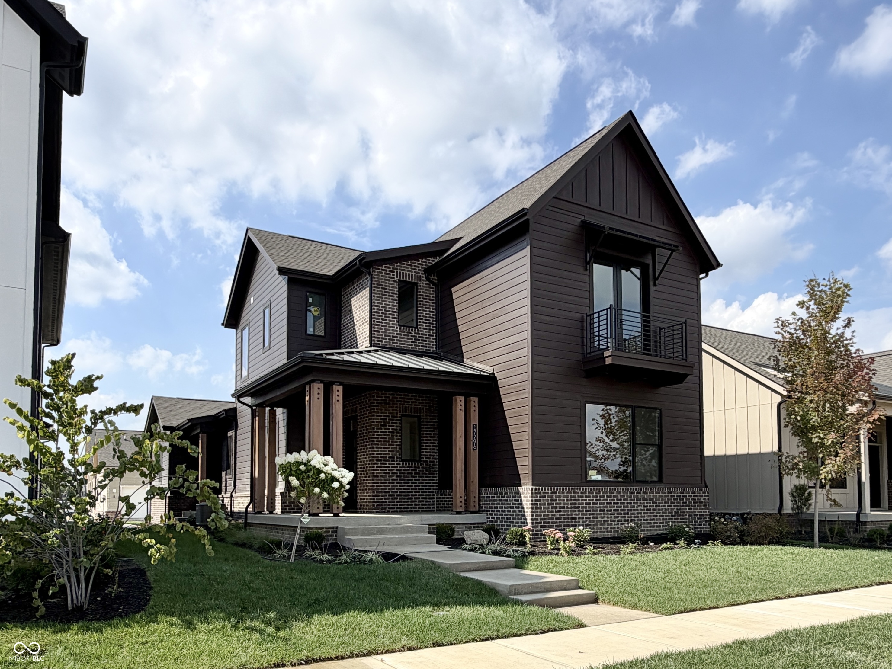 17296 Newton Main Street — photo