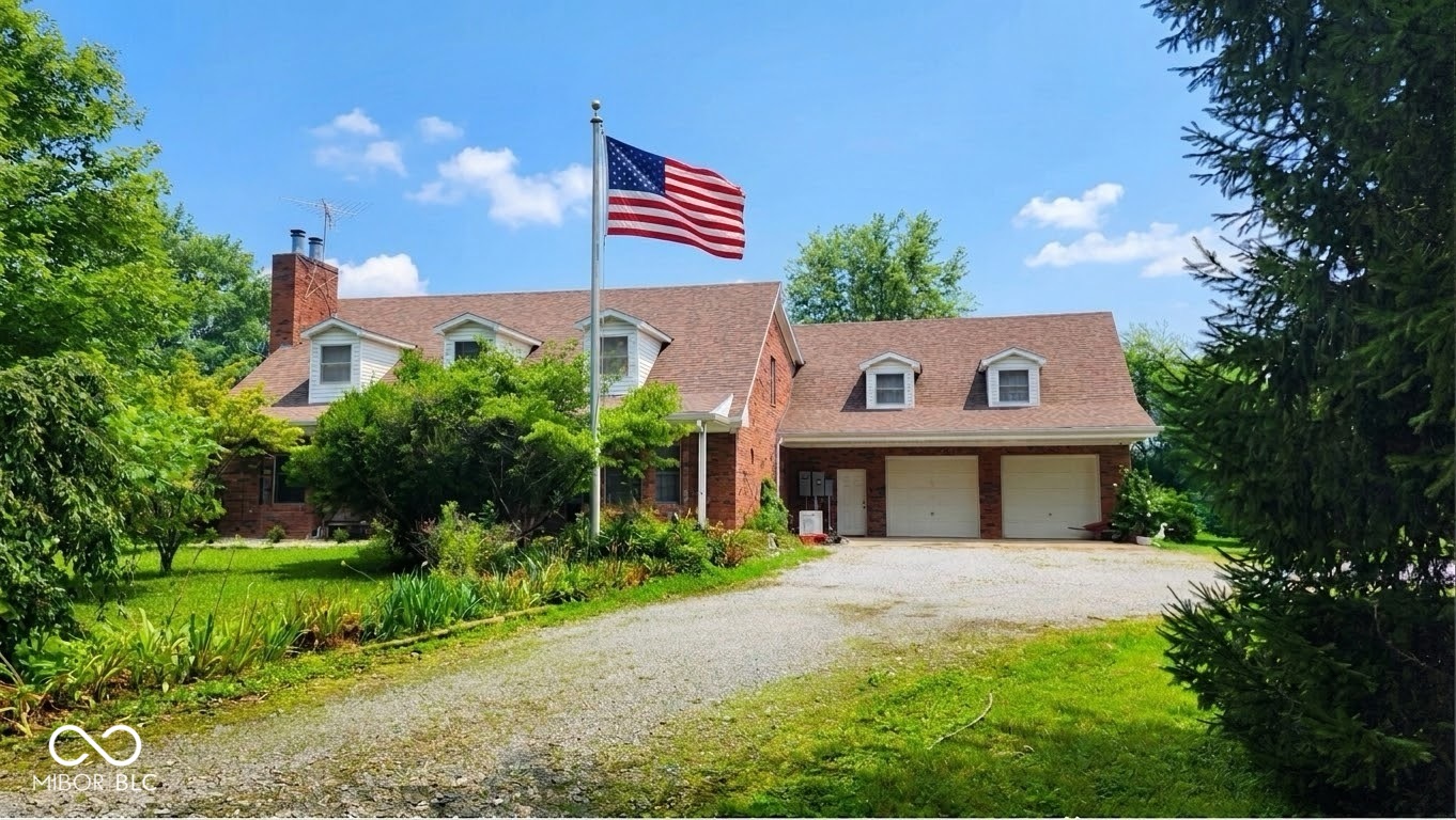 7554 E State Road 44 — photo