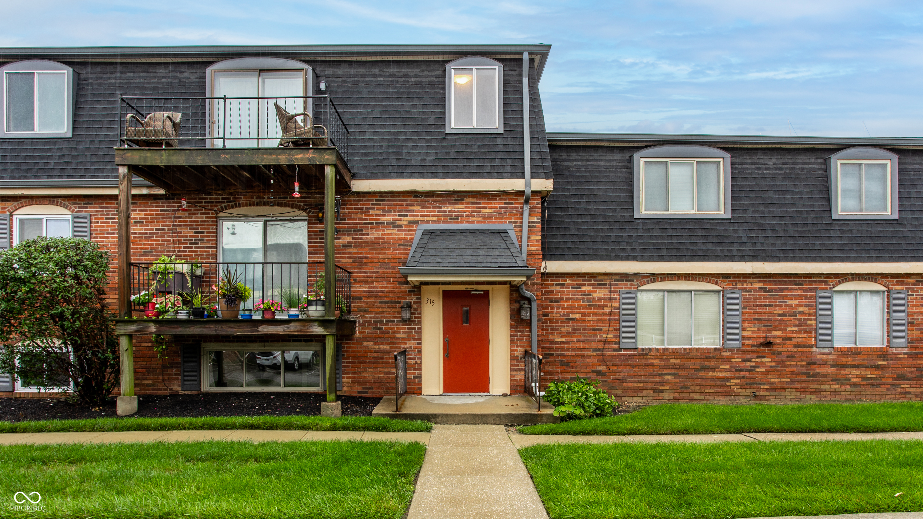 315 Elmead Court 3017 — photo