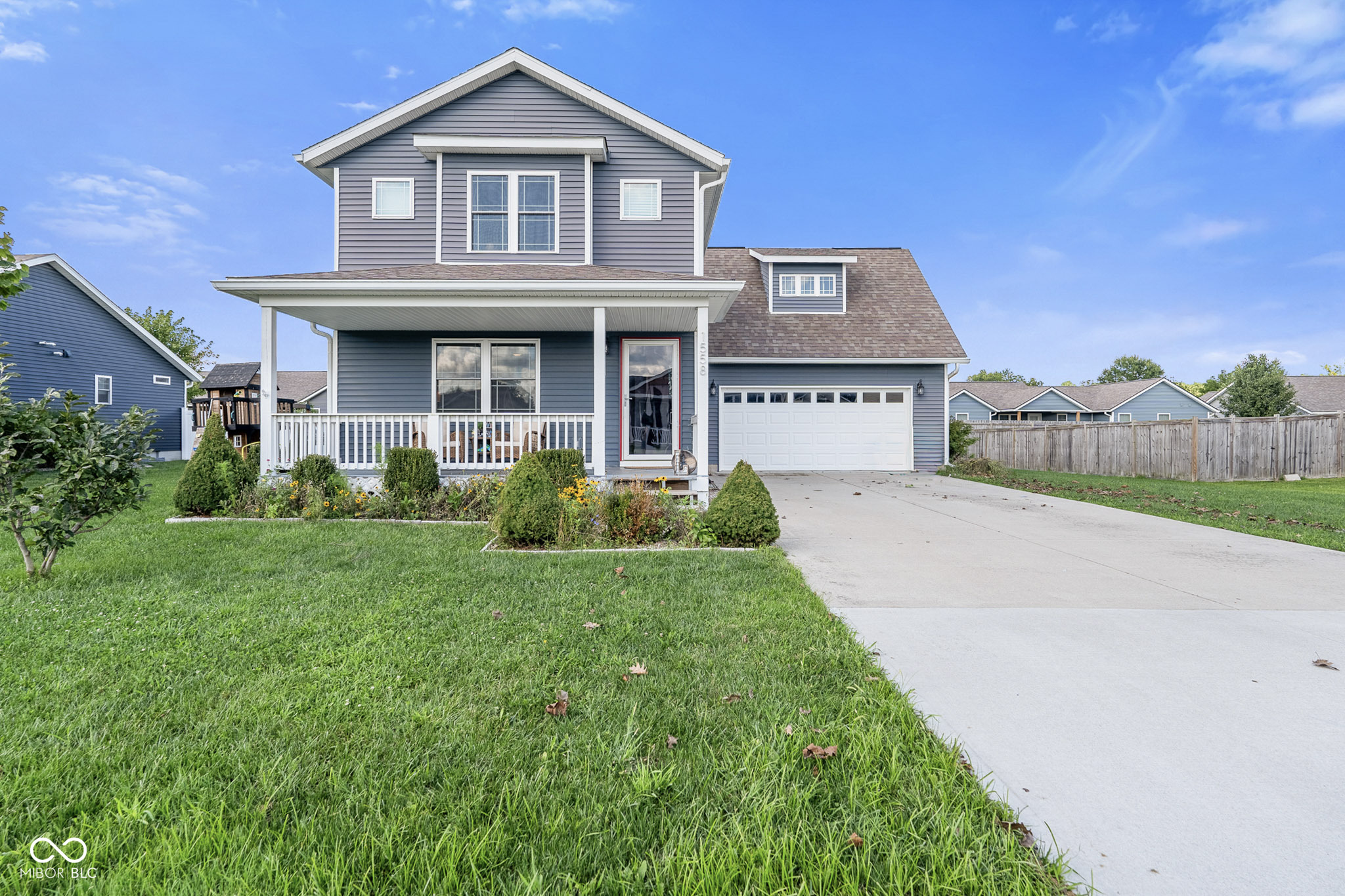 1558 Fox Run Court — photo