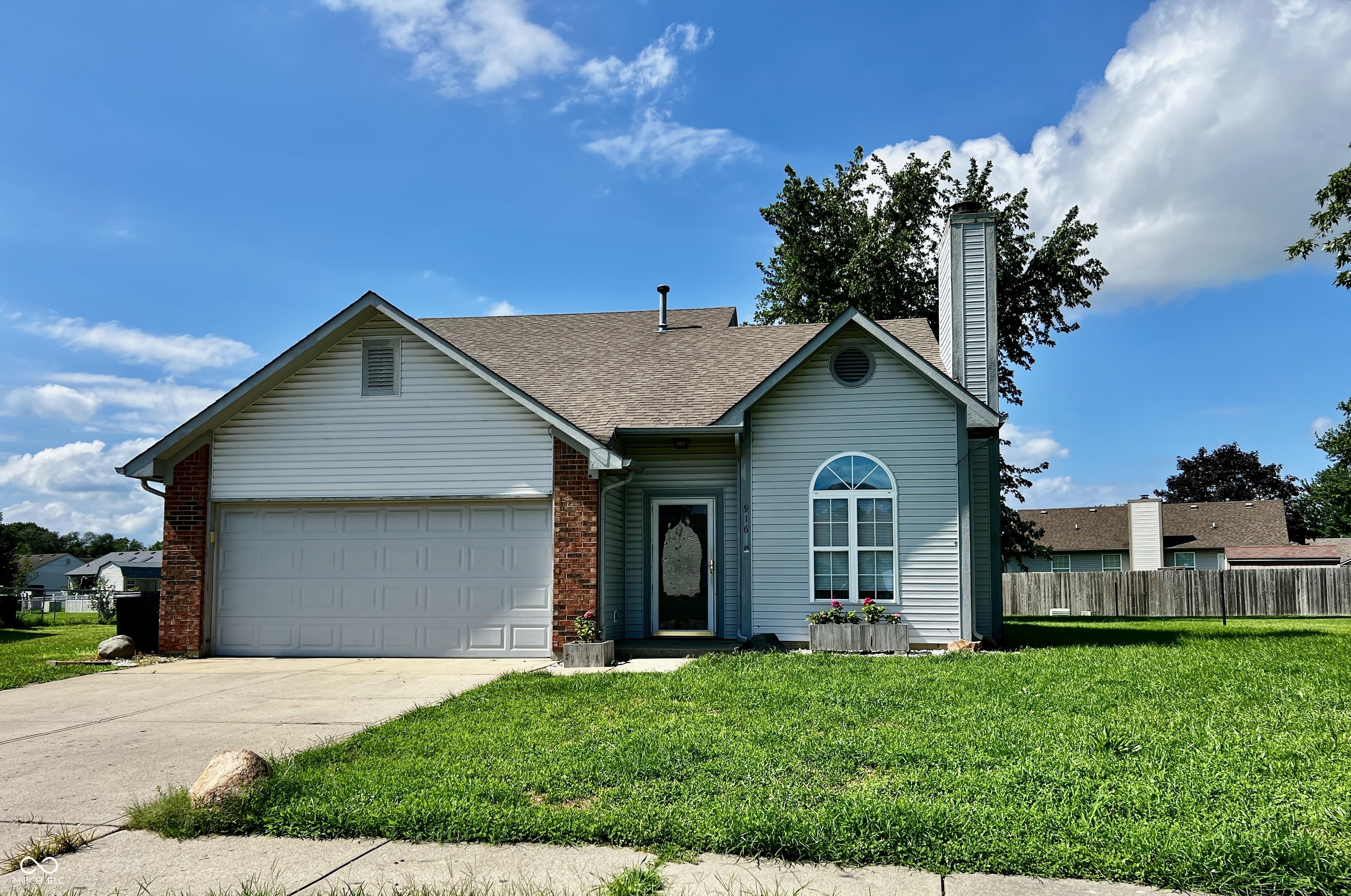 916 Congressional Way — photo