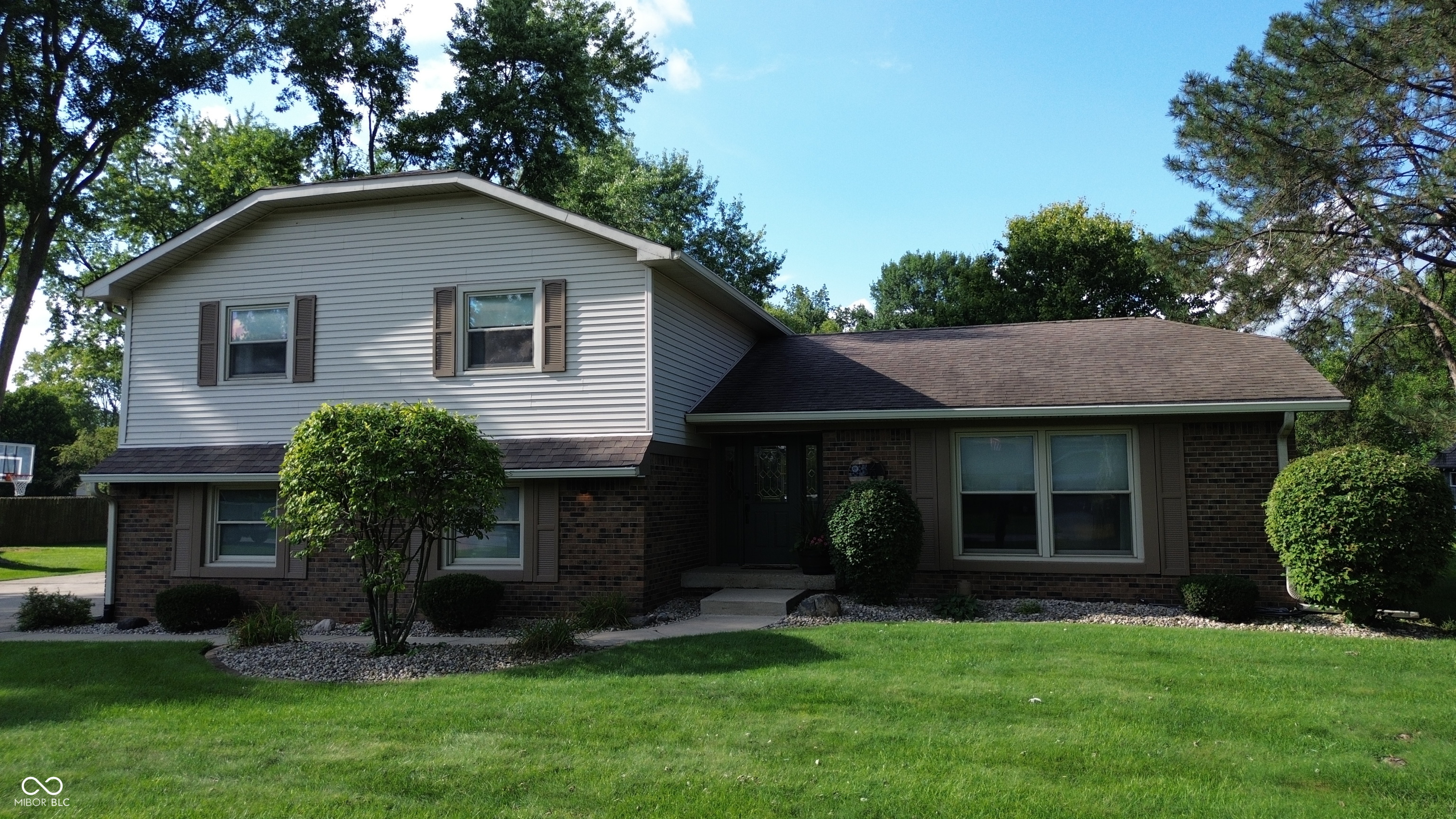 204 S Oak Boulevard Drive — photo
