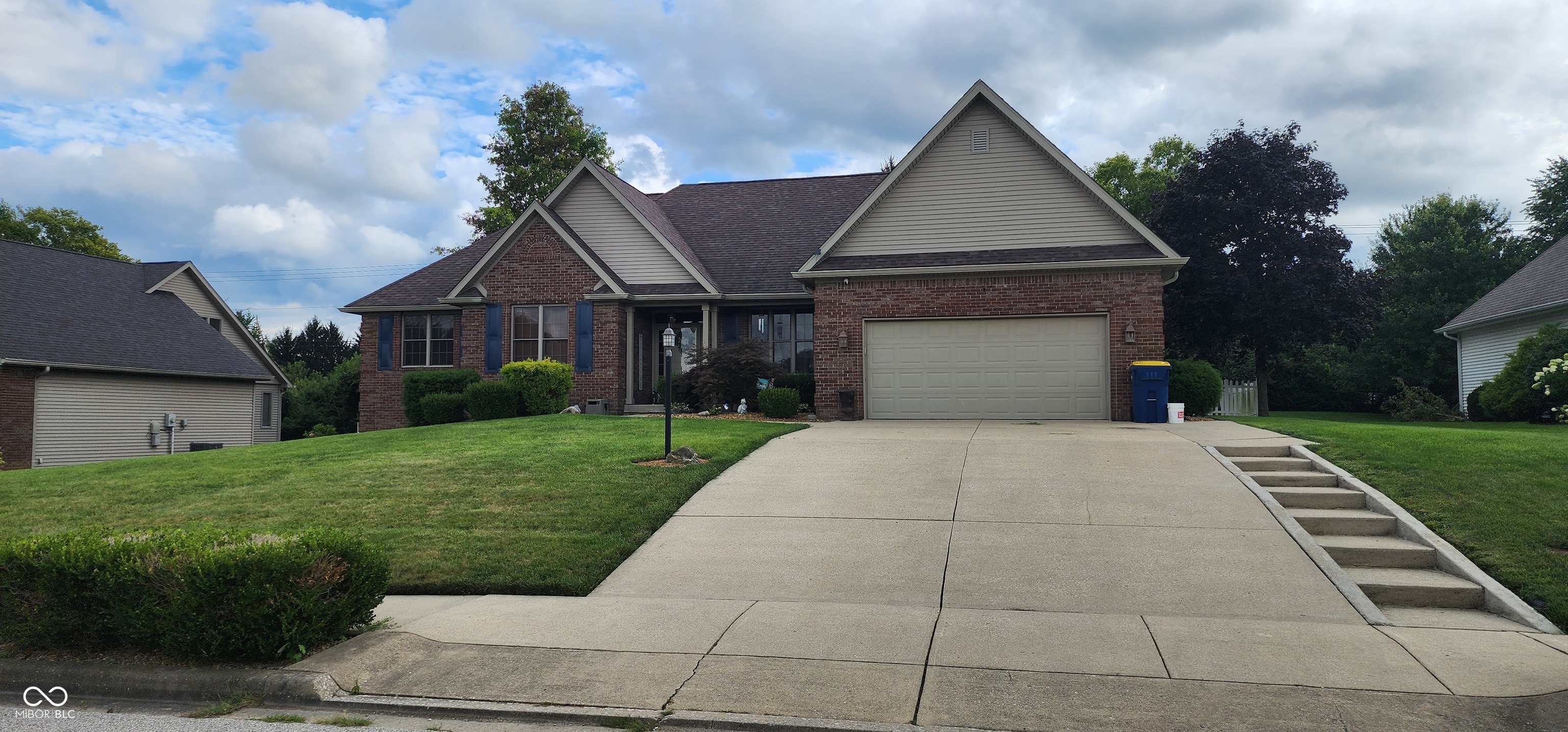 518 Brentfield Drive — photo