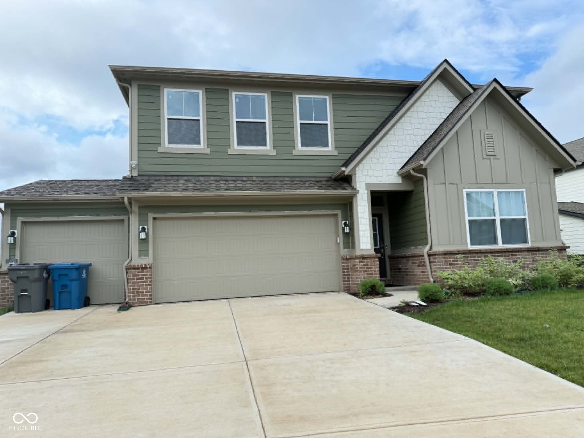 10823 Soda Creek Court — photo