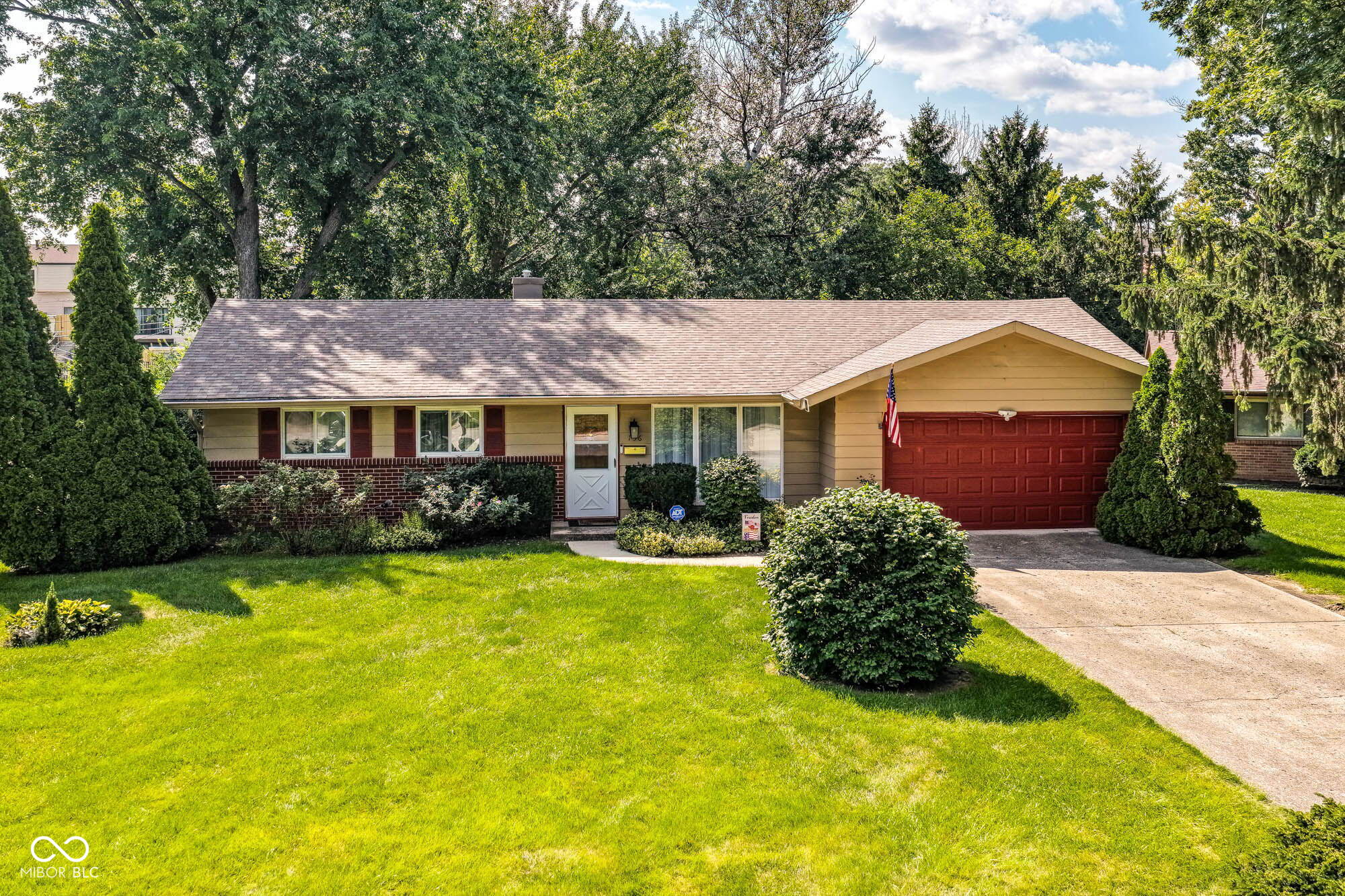 136 Lantern, Carmel, IN 46032 — photo 3
