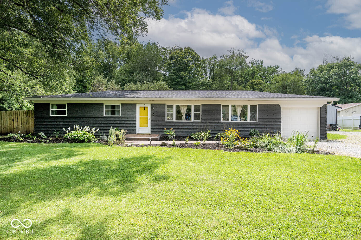 187 E County Road 200 S — photo
