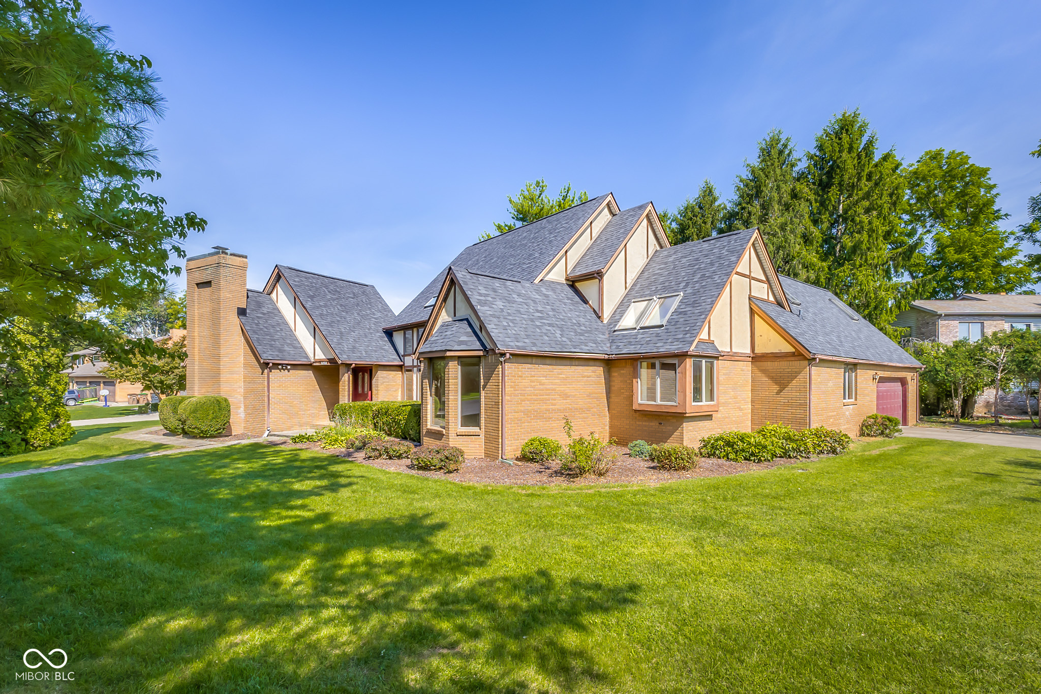 1058 Junco Drive — photo