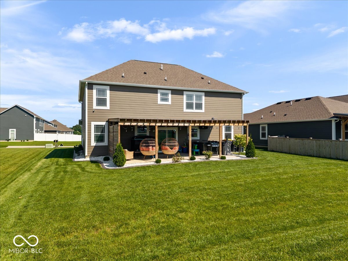 615 Blarney Drive, Pendleton, IN 46064 — photo 3