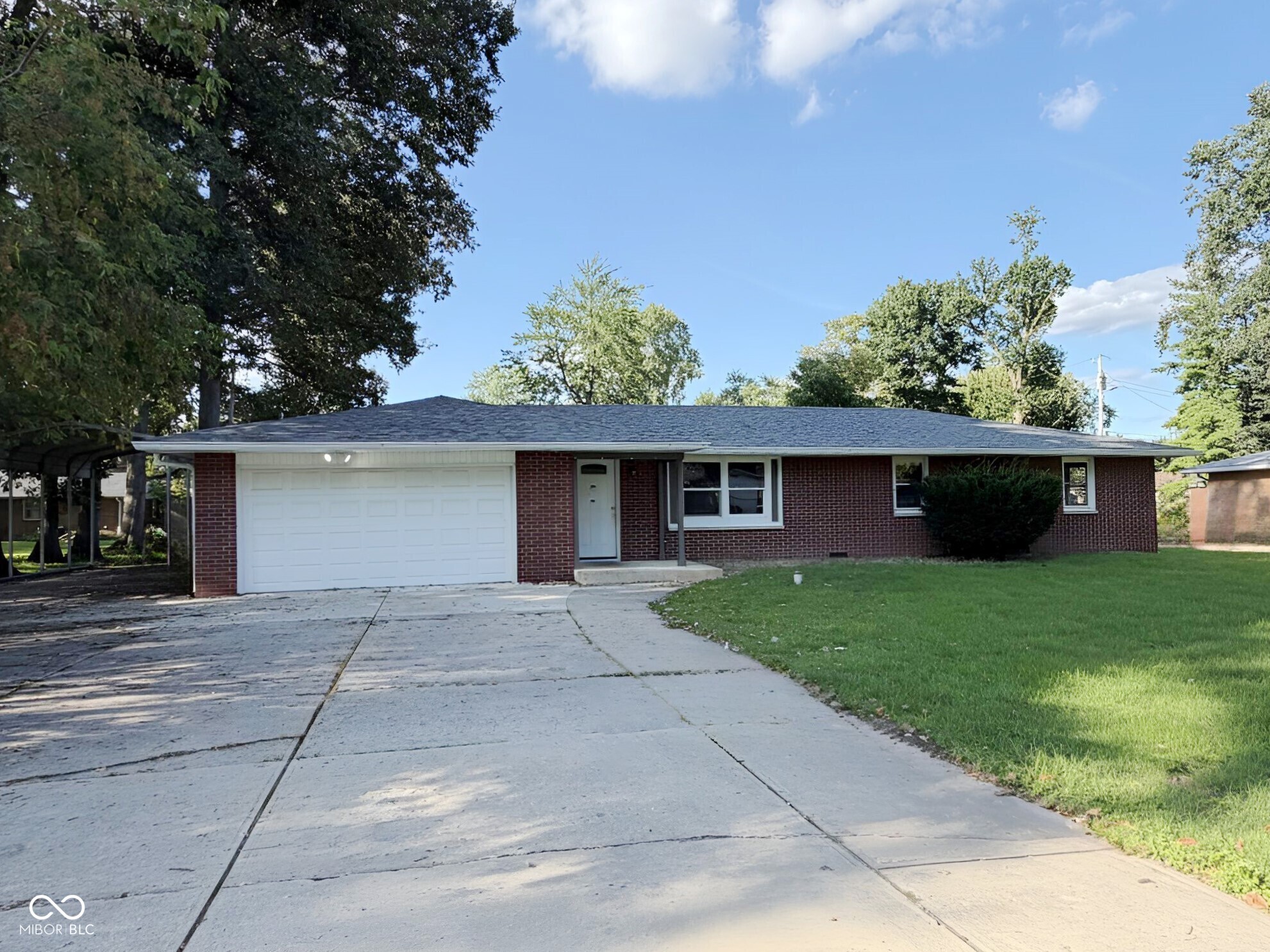 208 Cottonwood Drive — photo